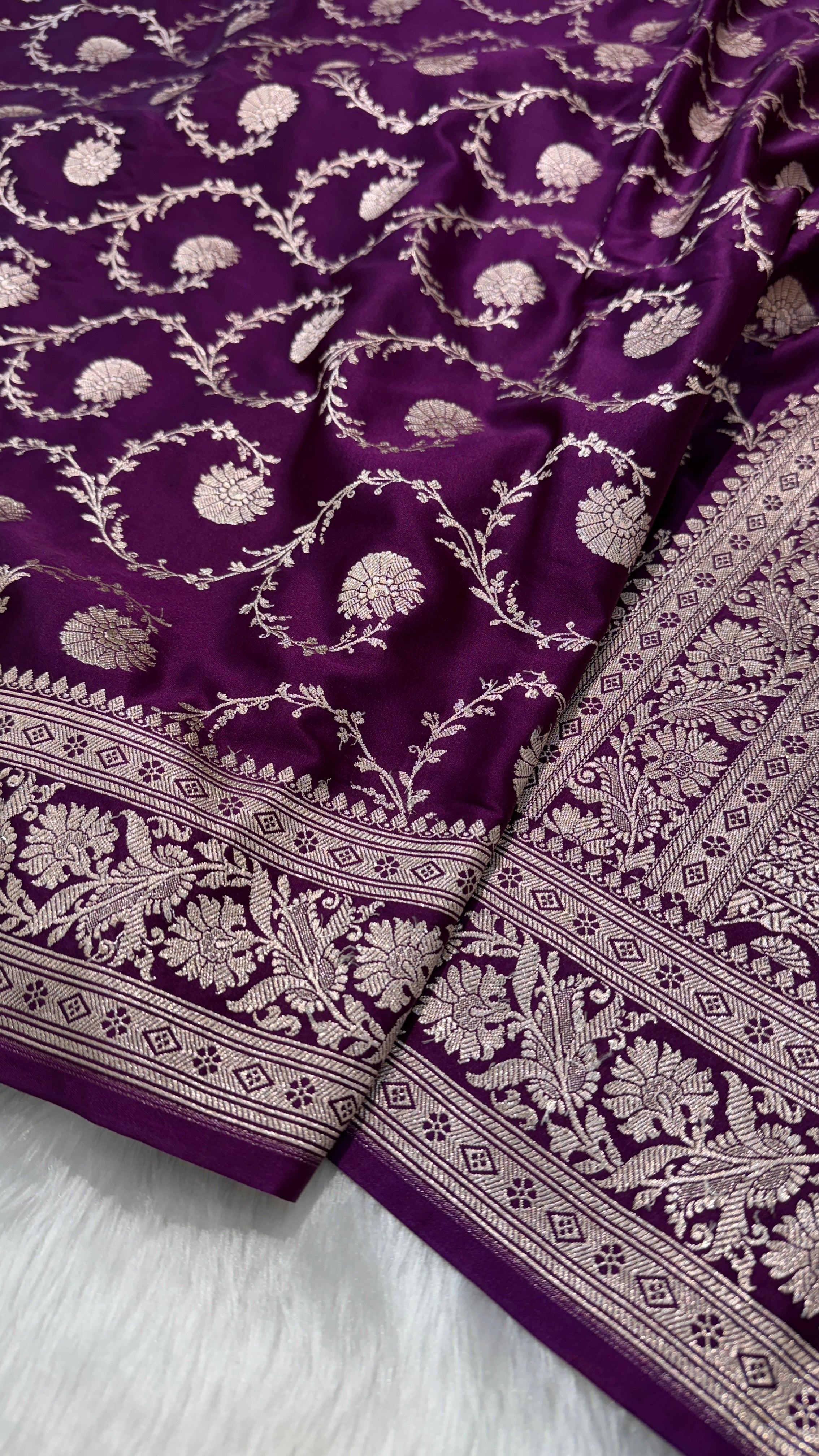 Purple Mashru Silk Banarasi Saree With Jaal Pattern