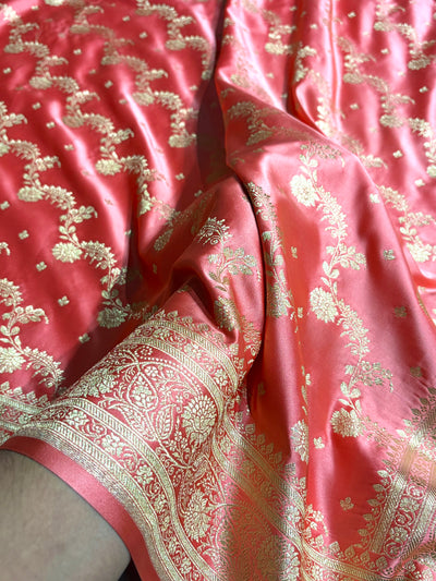 Banarasi Satin Katan Saree With Jaal Pattern in Gajiri Shades SK121
