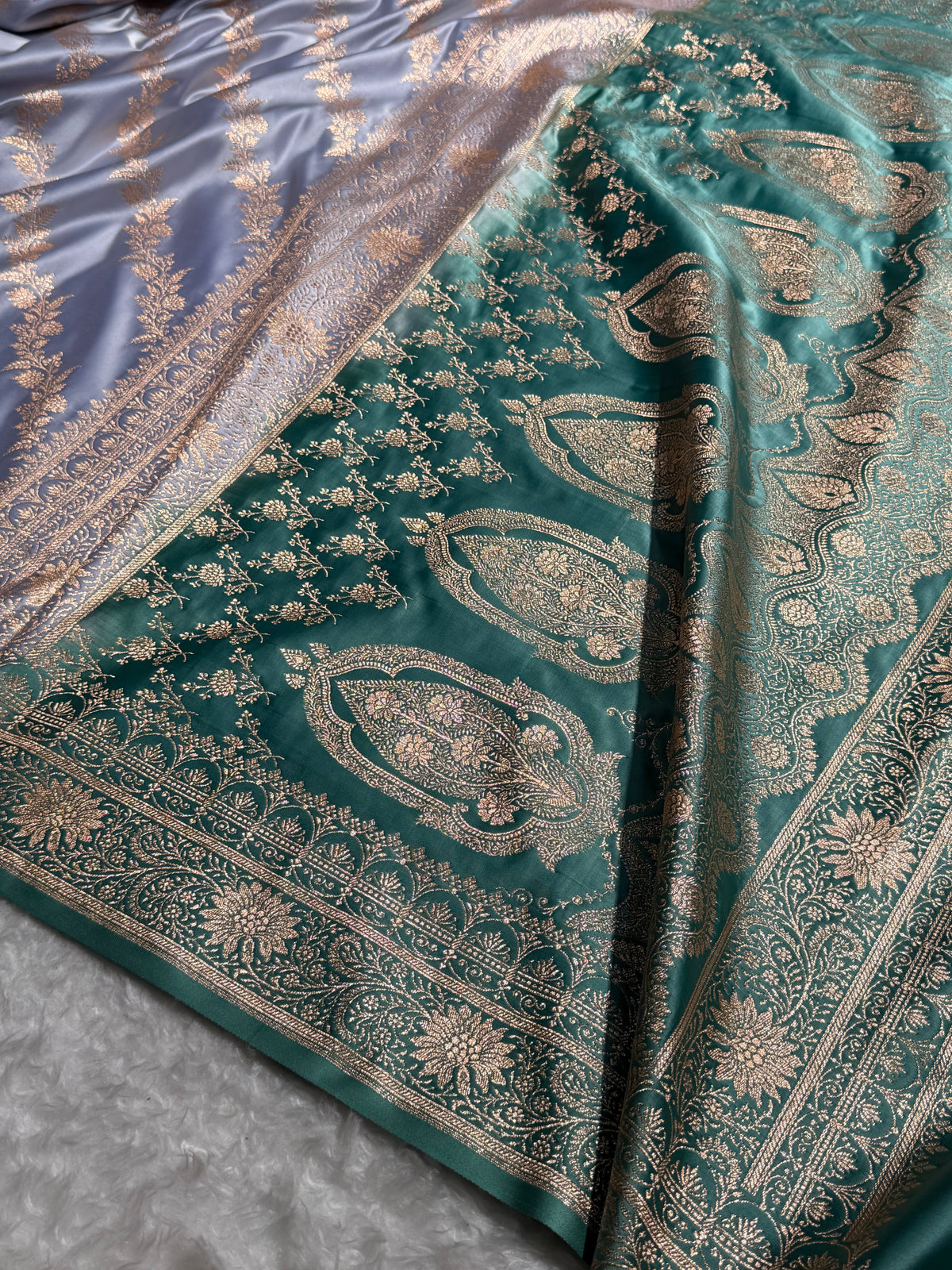 Powder blue / Teal green Contrast Satin Katan Saree Floral Cross Pattern SK155