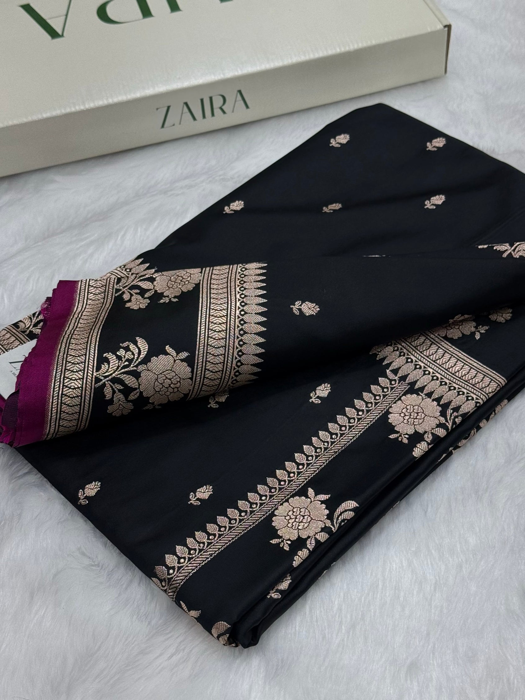 Black shades Booti Mashru Silk Banarasi Saree MSM 39