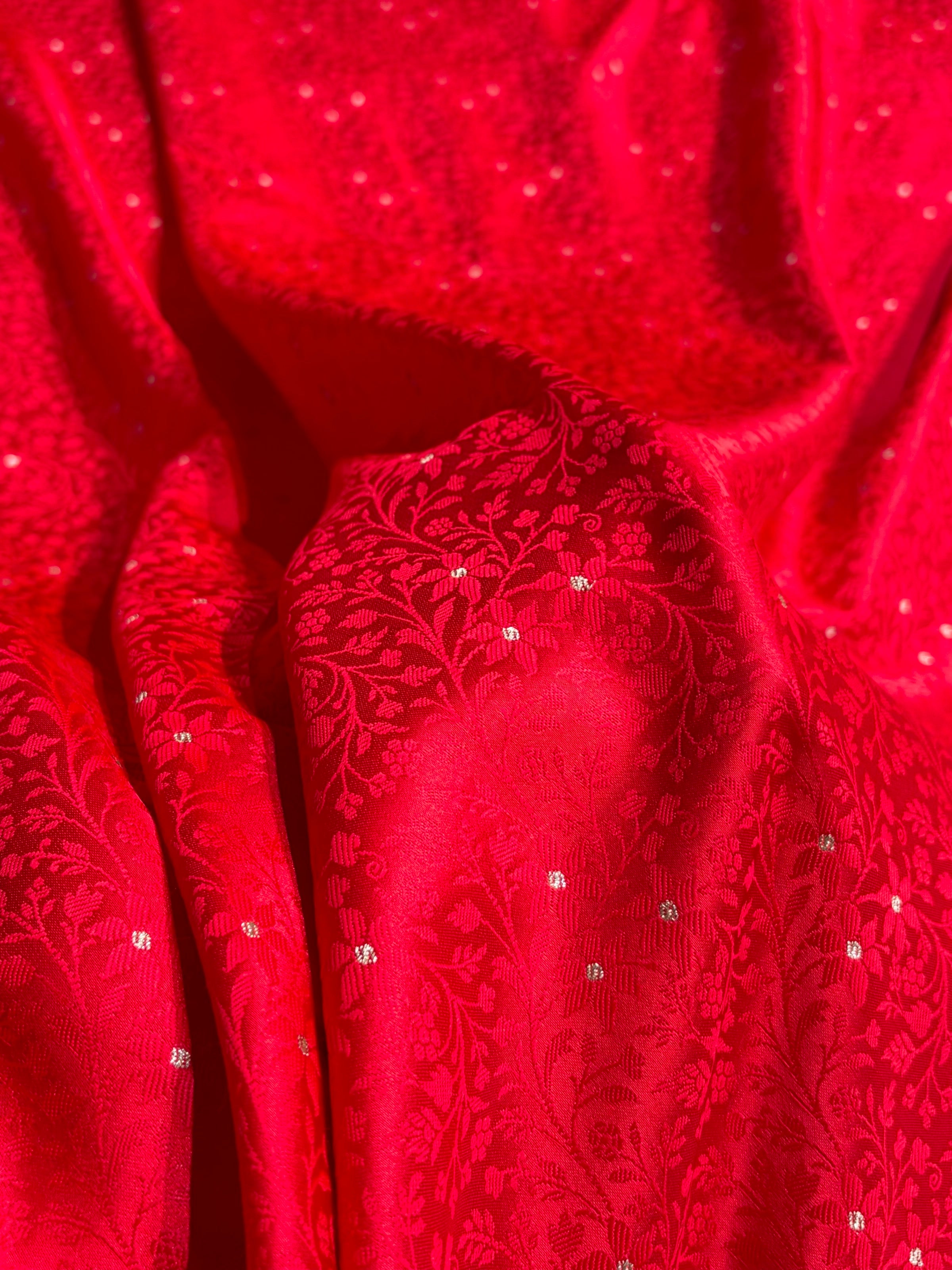 Red Shades Tanchoi Motif Mashru Silk Saree MST-15