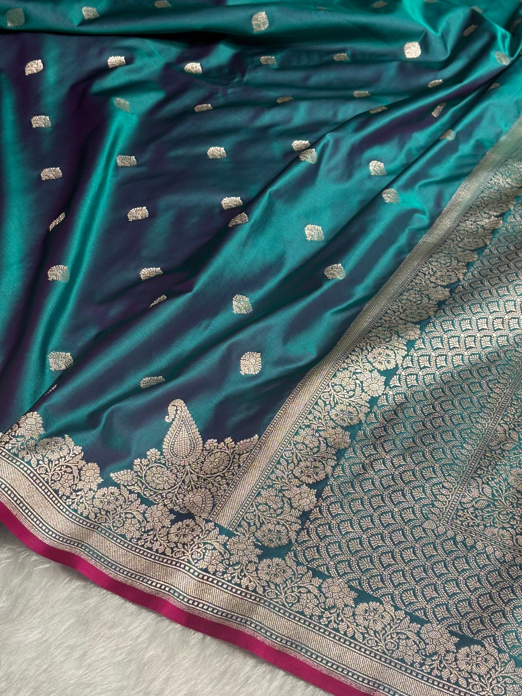 Peacock Shades Floral Boota Mashru Silk Saree
