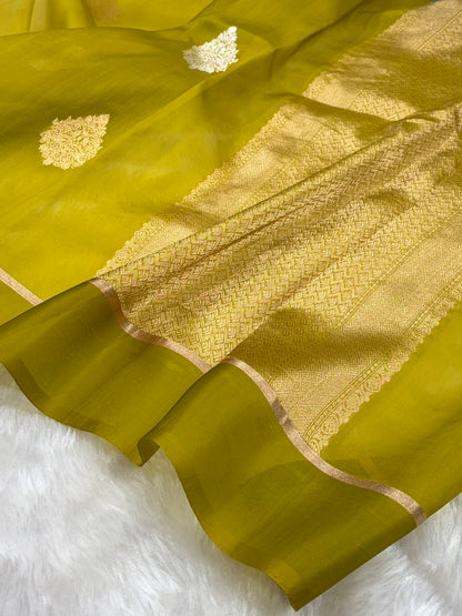 Pure Banarasi Organza Mehendi Green Shades With Floral Banarasi Silk Saree PO-29