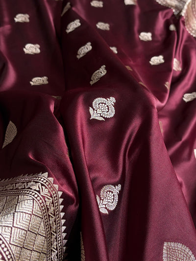 Chocolate Shade With Booti Pattern Mashru Silk Saree