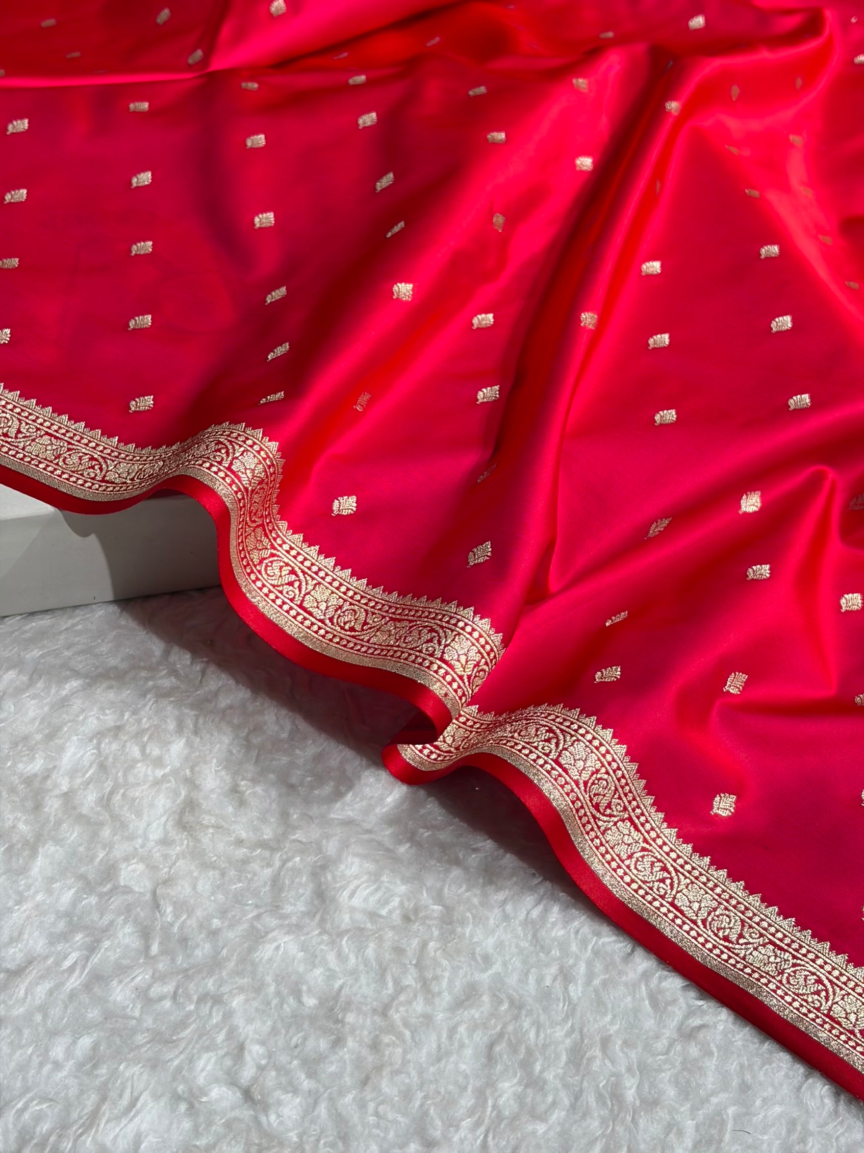 Premium Banarasi Satin Katan Saree in Cross Rani Shades SK90