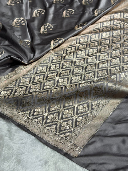 Dusty Gray Shades Unique Boota Motif Mashru Silk Saree MS12