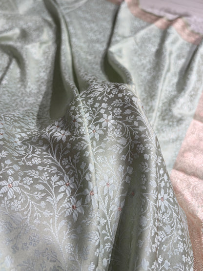 Light Pista Shades Tanchoi Motif Mashru Silk Saree MST-15