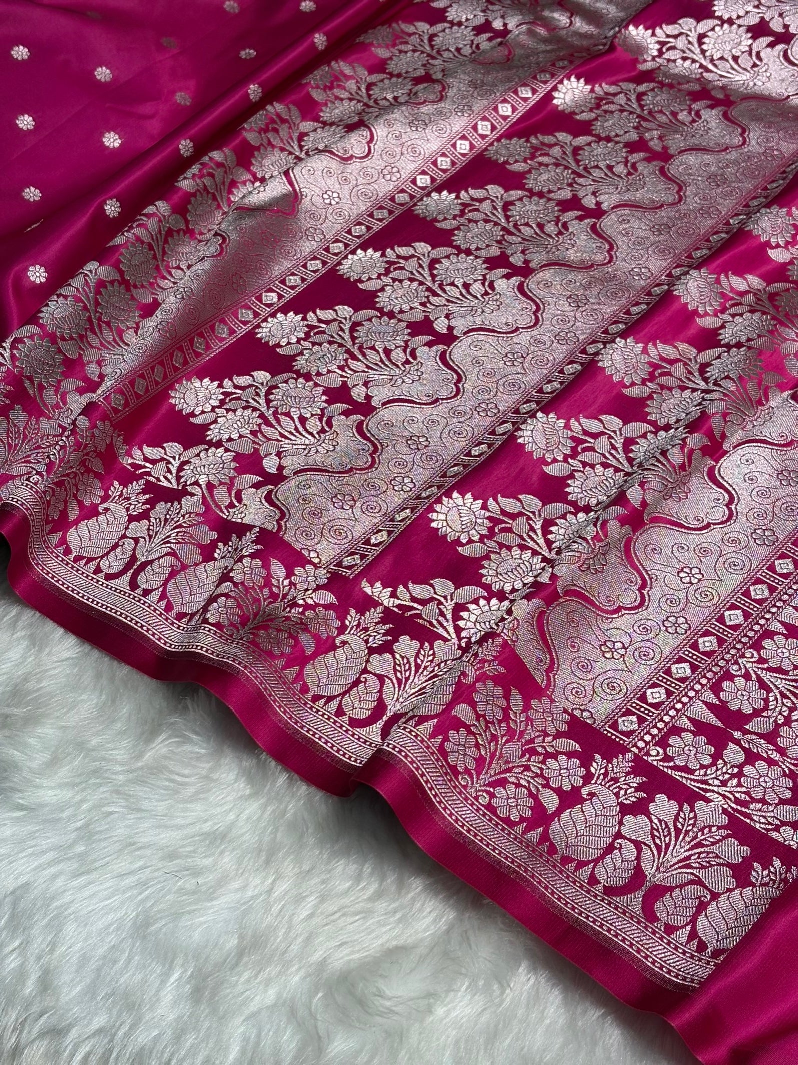 Pink Floral Boota With Floral Border Mashru Silk Saree MSM 79