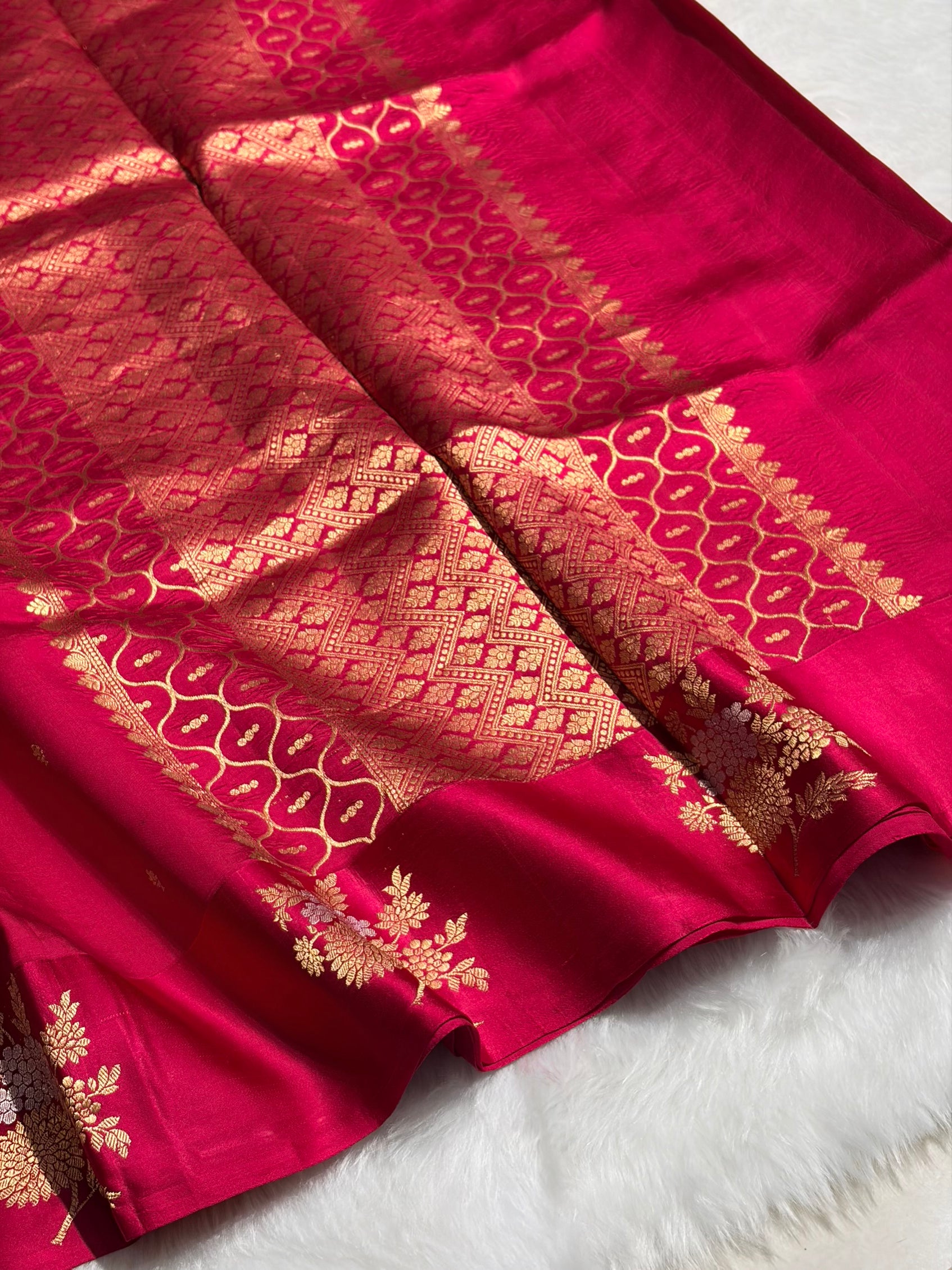 Dark Pink Shades Meena Boota Handwoven Pure Katan Raw Mango Silk RM-03