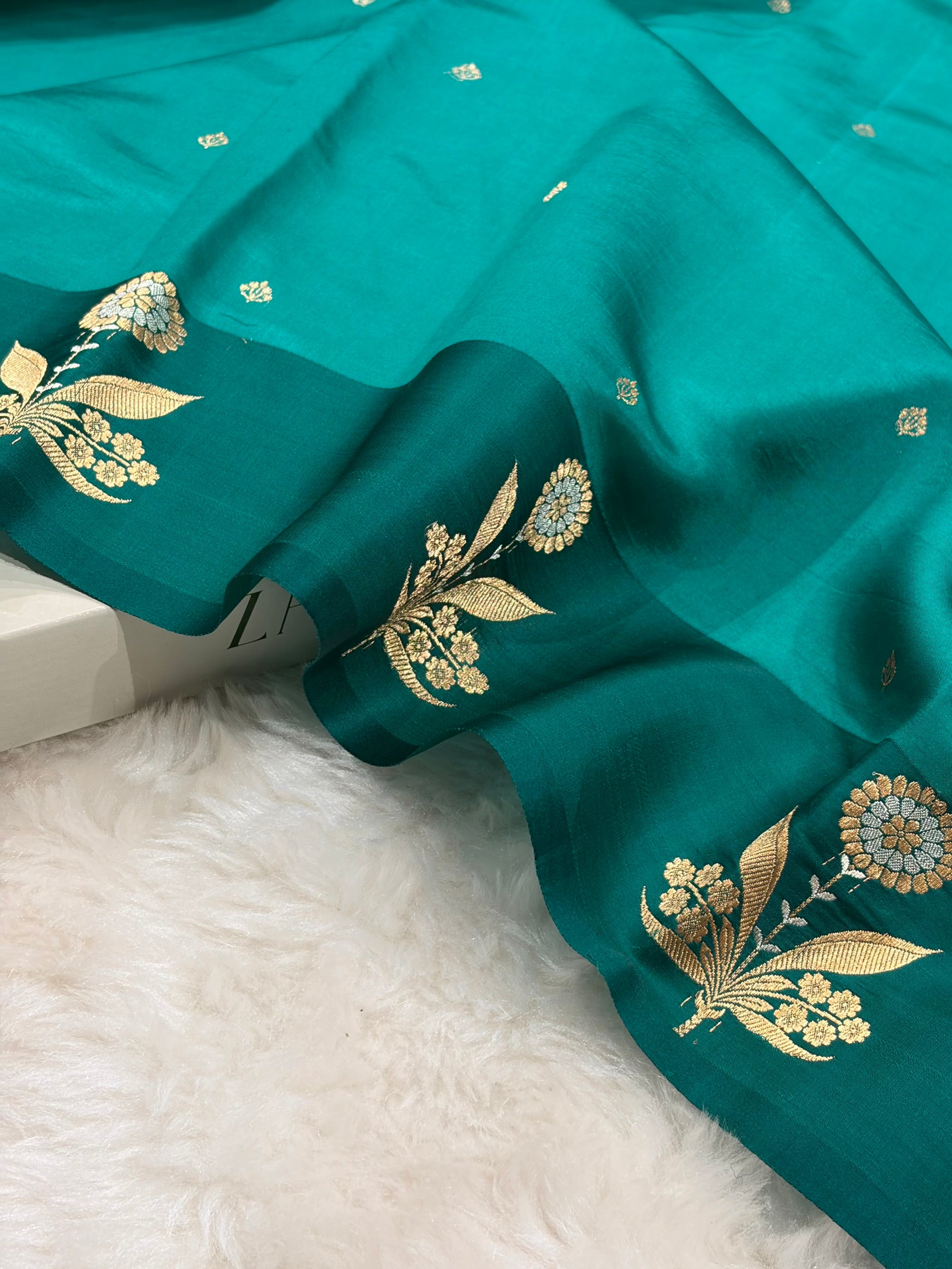 Rama Shades Meena Boota Handwoven Paper Silk RM-24