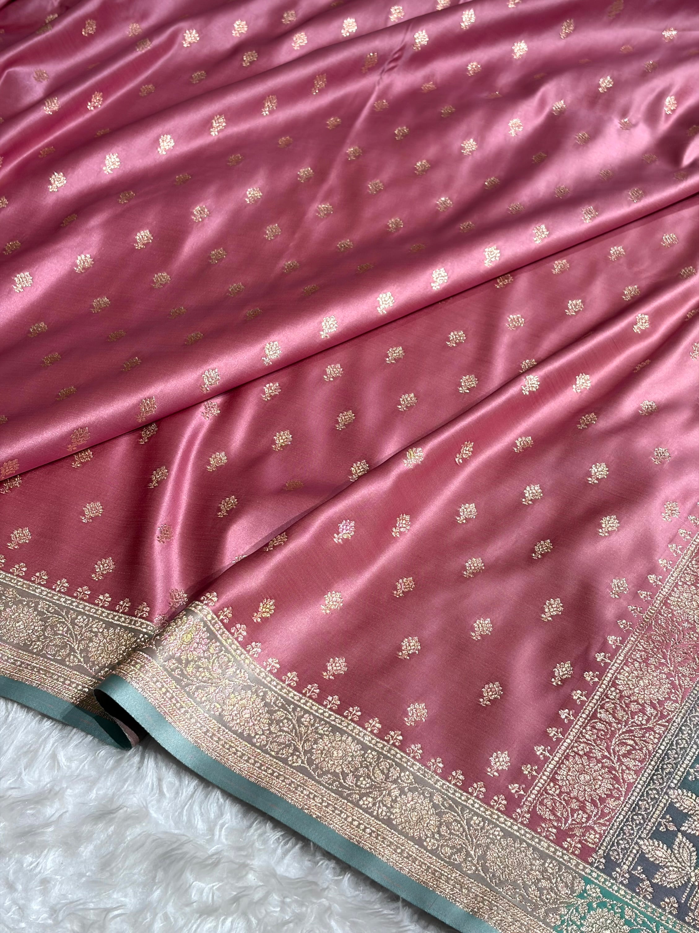 Contrast Baby Pink / Turquoise Floral Booti Banarasi Satin Katan Silk Saree SK16
