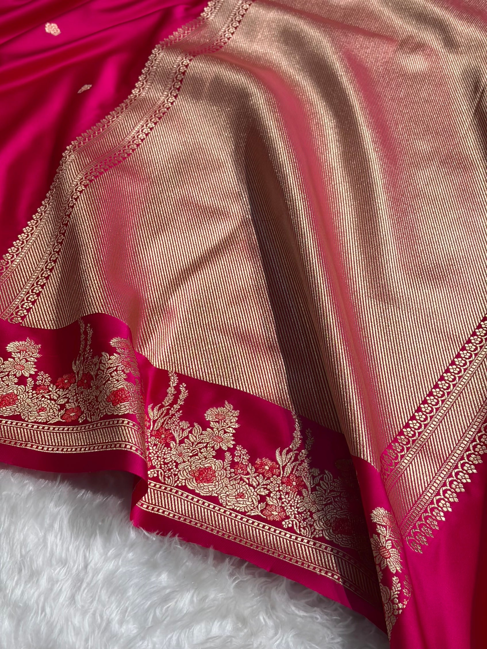 Banarasi Satin Katan Saree Booti Minakari Pattern in Rani Shades SK136