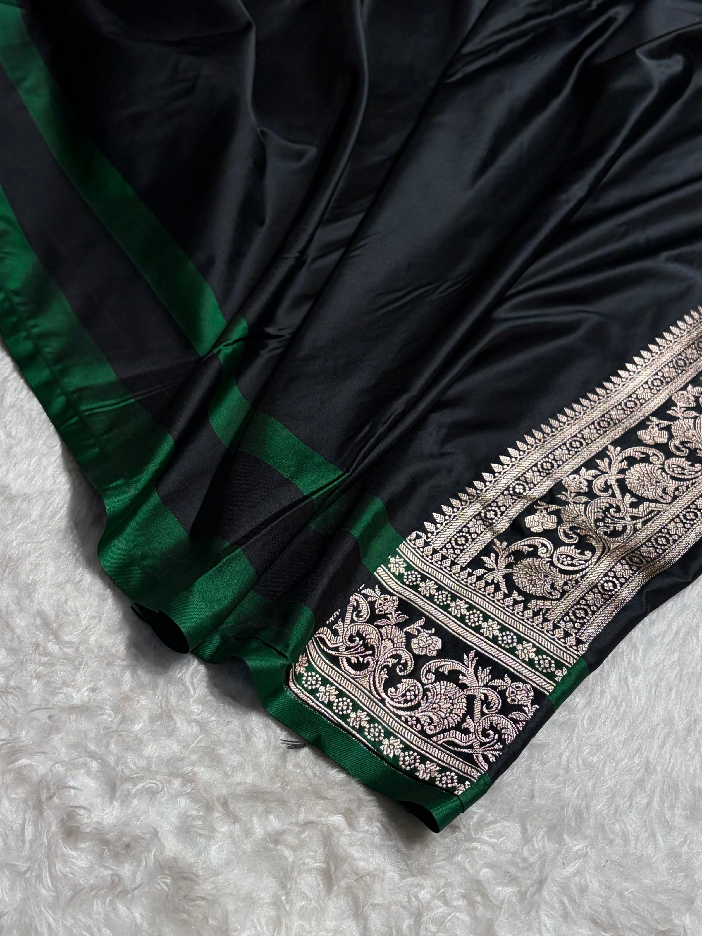 Banarasi Wine With Contrast Green Floral Border Mashru Silk Saree MSM-100