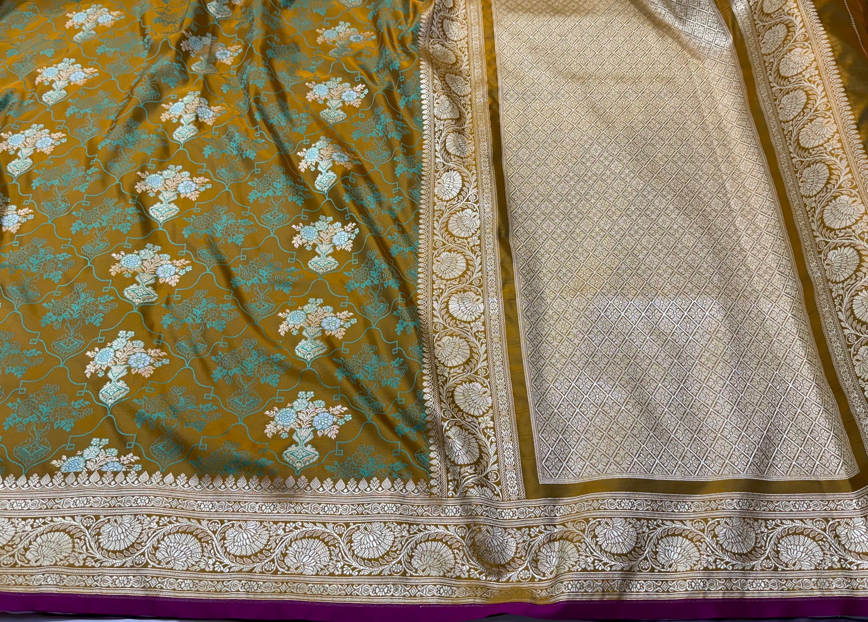 Mehandi Tanchoi Minakari Mashru Silk Saree