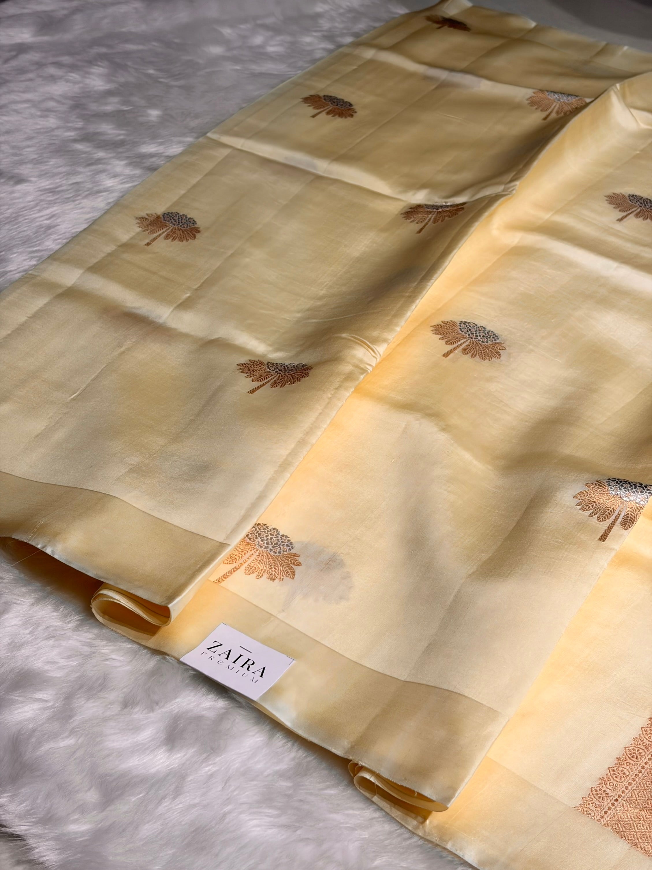 Light Lemon Shades Meena Boota Handwoven Raw Mango Silk RM-43
