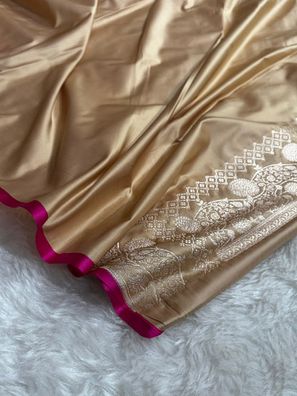 Light Beige Shades Banarasi Boota Pattern Floral Mashru Silk Saree MSM-115