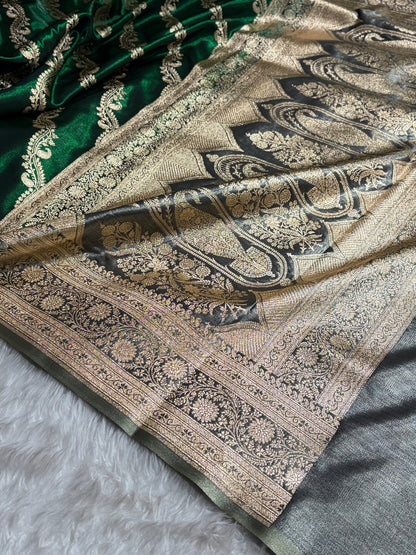 Bottle Green Contrast Shades Cross Pattern Banarasi Satin Silk Saree SS39