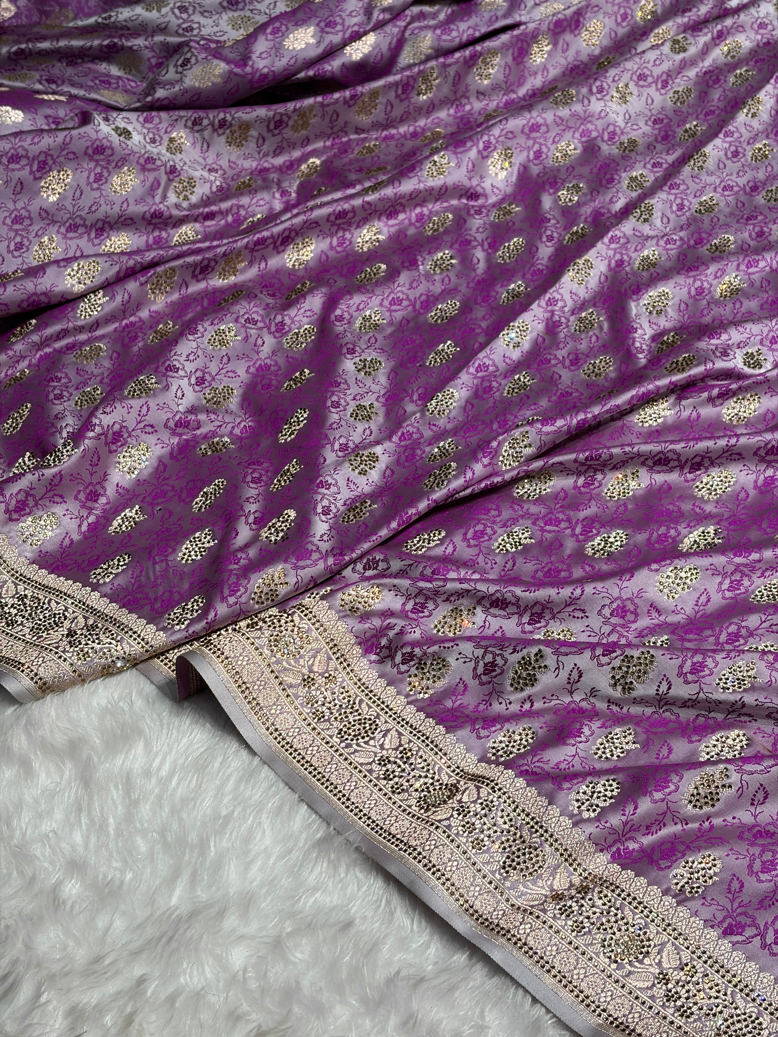 Banarasi Lavender Shades Tanchoi Motif With Swarovski Work Mashru Silk Saree BMST-10