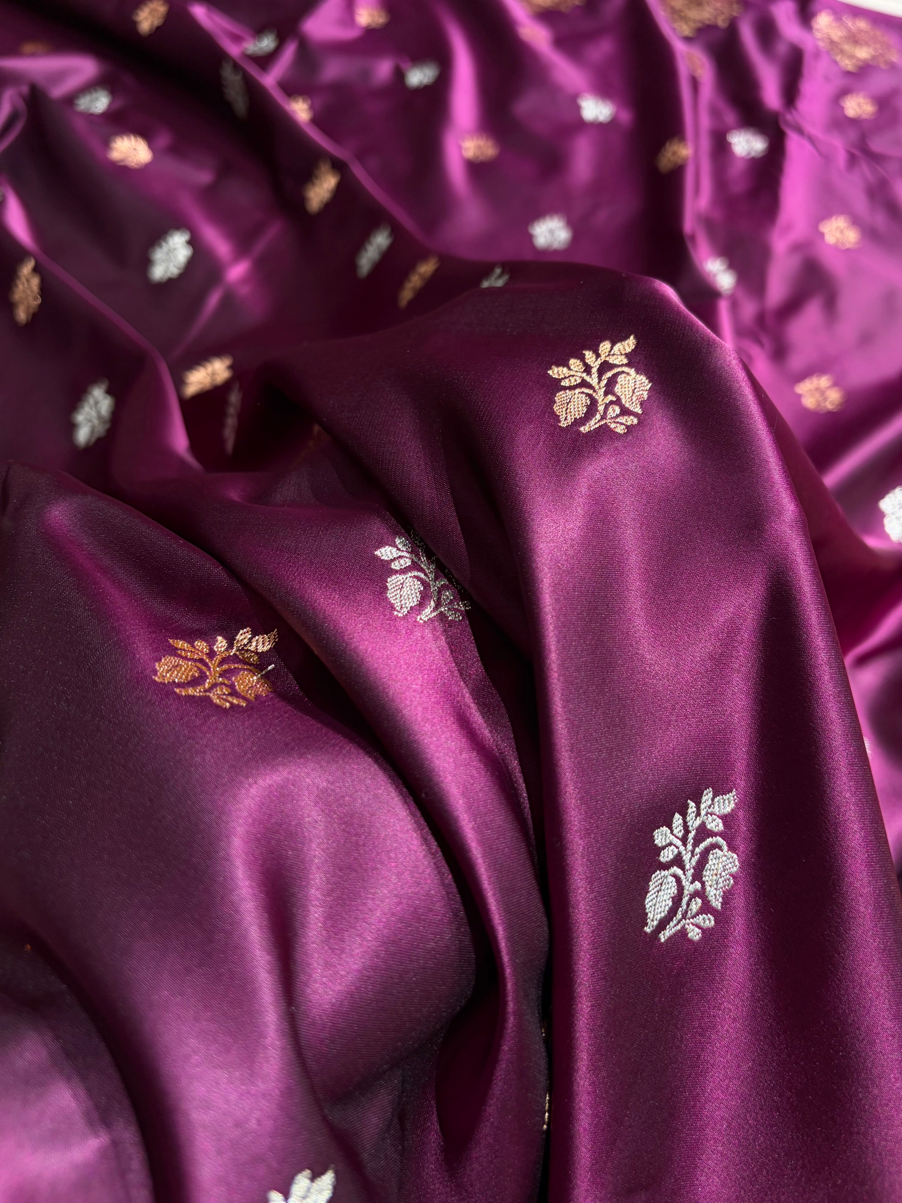 Dark Wine Shades Banarasi With Floral Border Mashru Silk Saree MSM-126