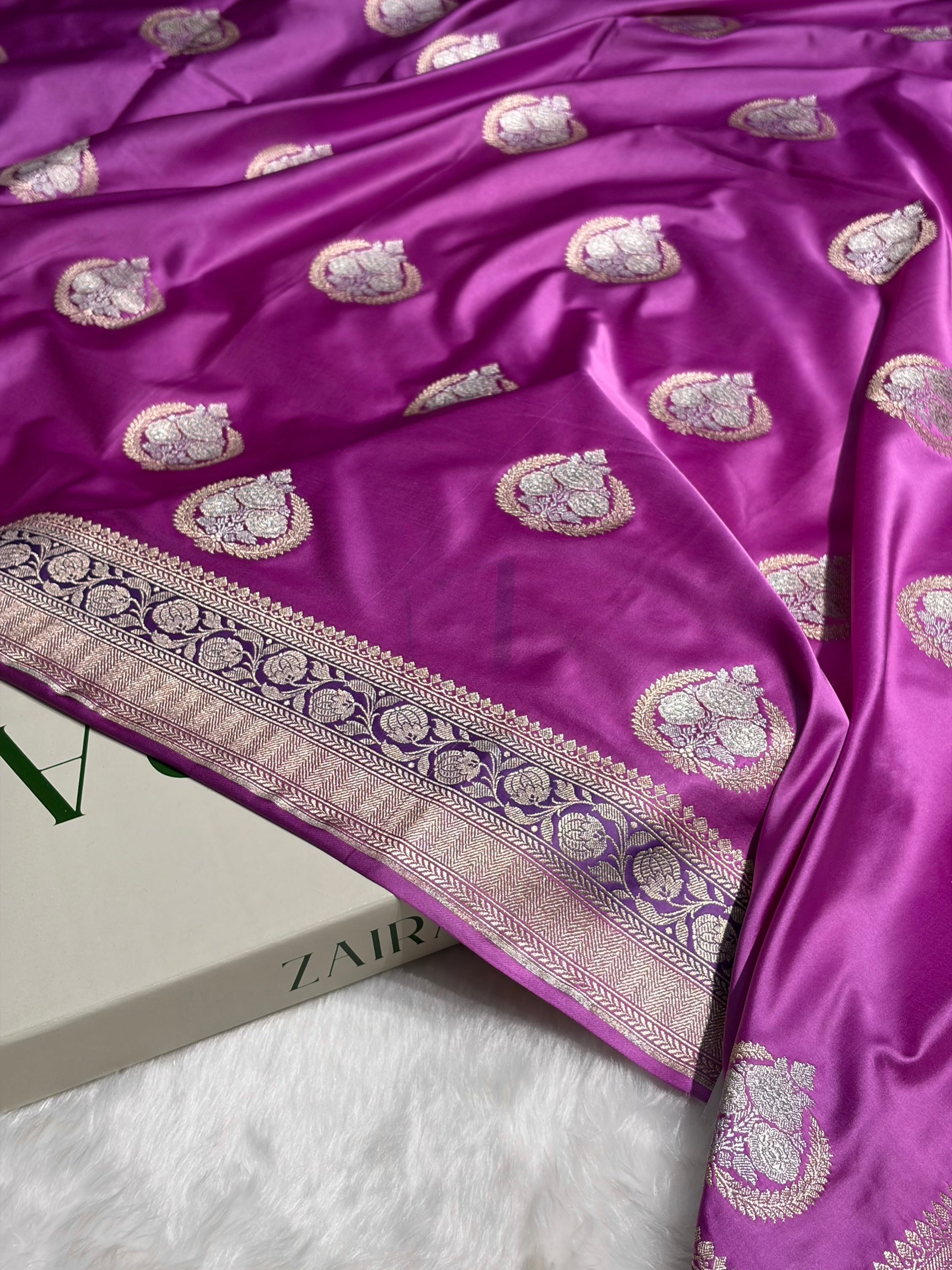 Lavender Shades Minakari Boota Mashru Silk Saree MS35