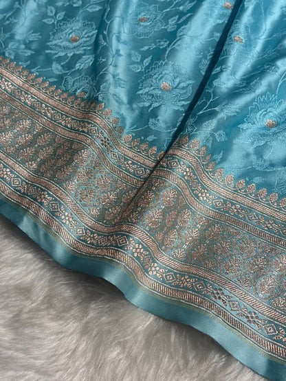 Banarasi Tanchoi Sky Blue Floral Booti Mashru Silk Saree MS59