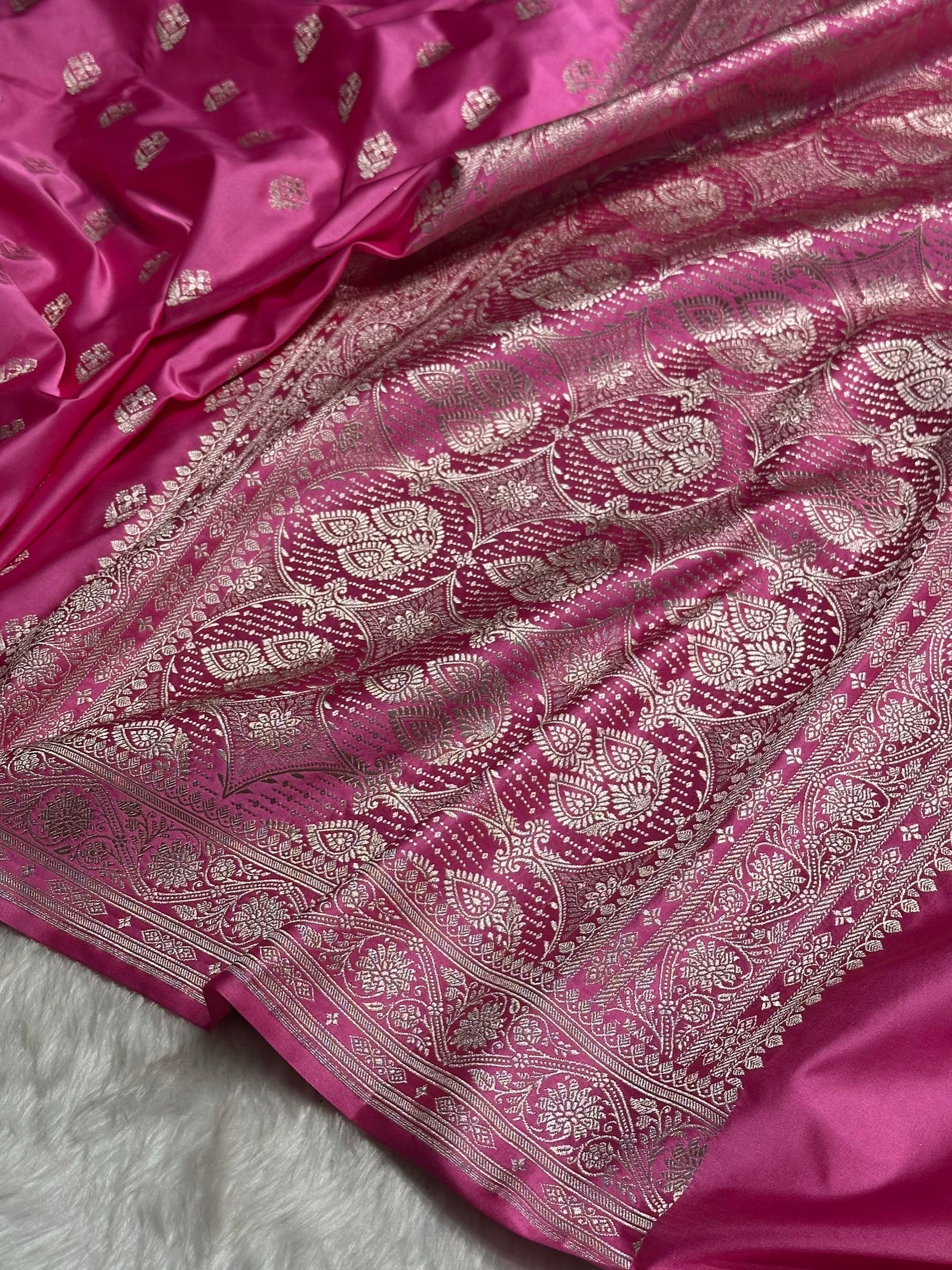 Pink Shades Floral Border Boota Mashru Silk Saree MS66