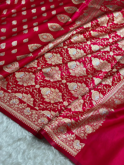 Banarasi Cross Rani Shades Minakari Booti Pattern Banarasi Satin Silk Saree SS60