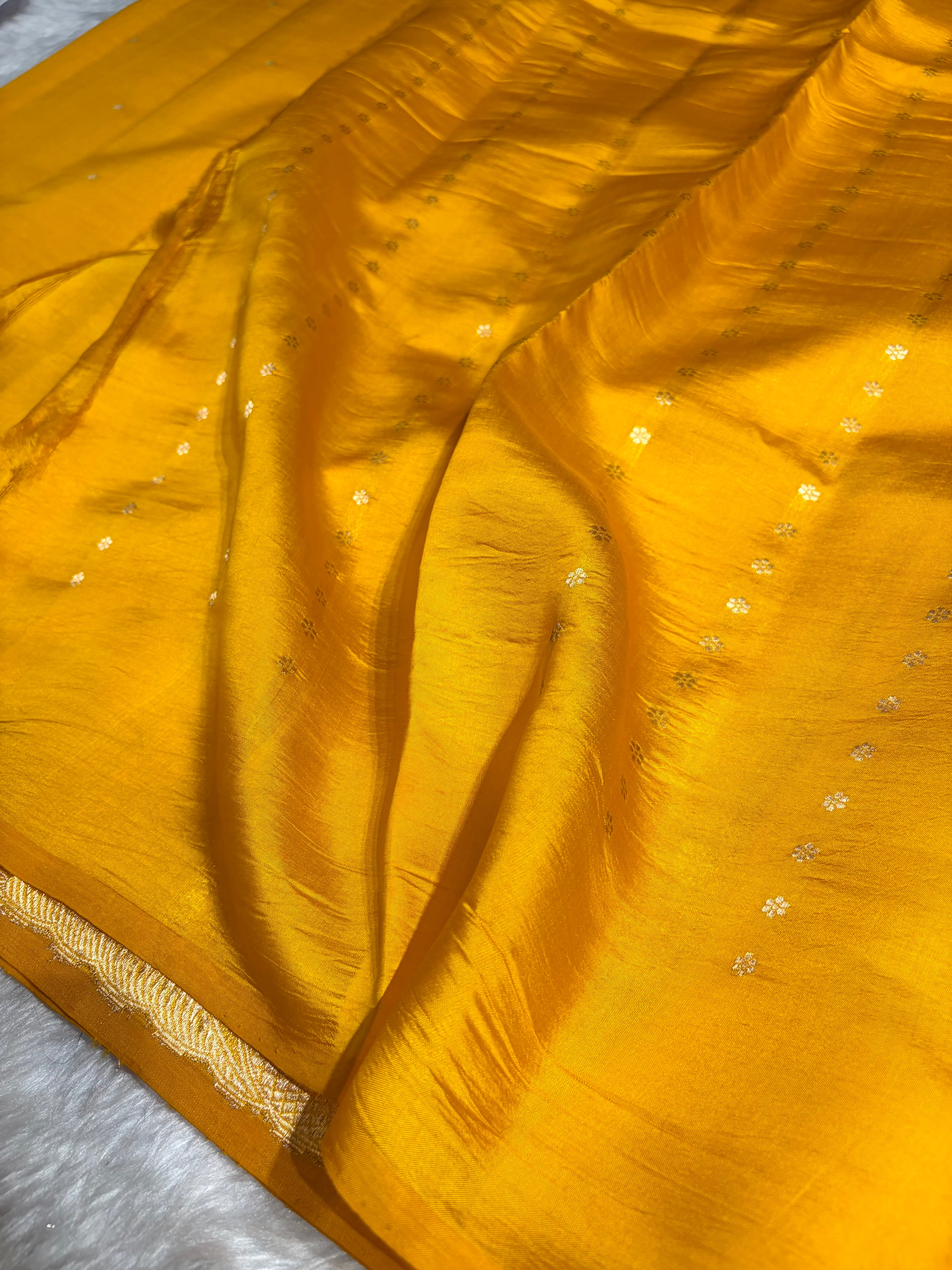 Mustard Gold Shades Handwoven Pure Raw Mango Silk RM-62