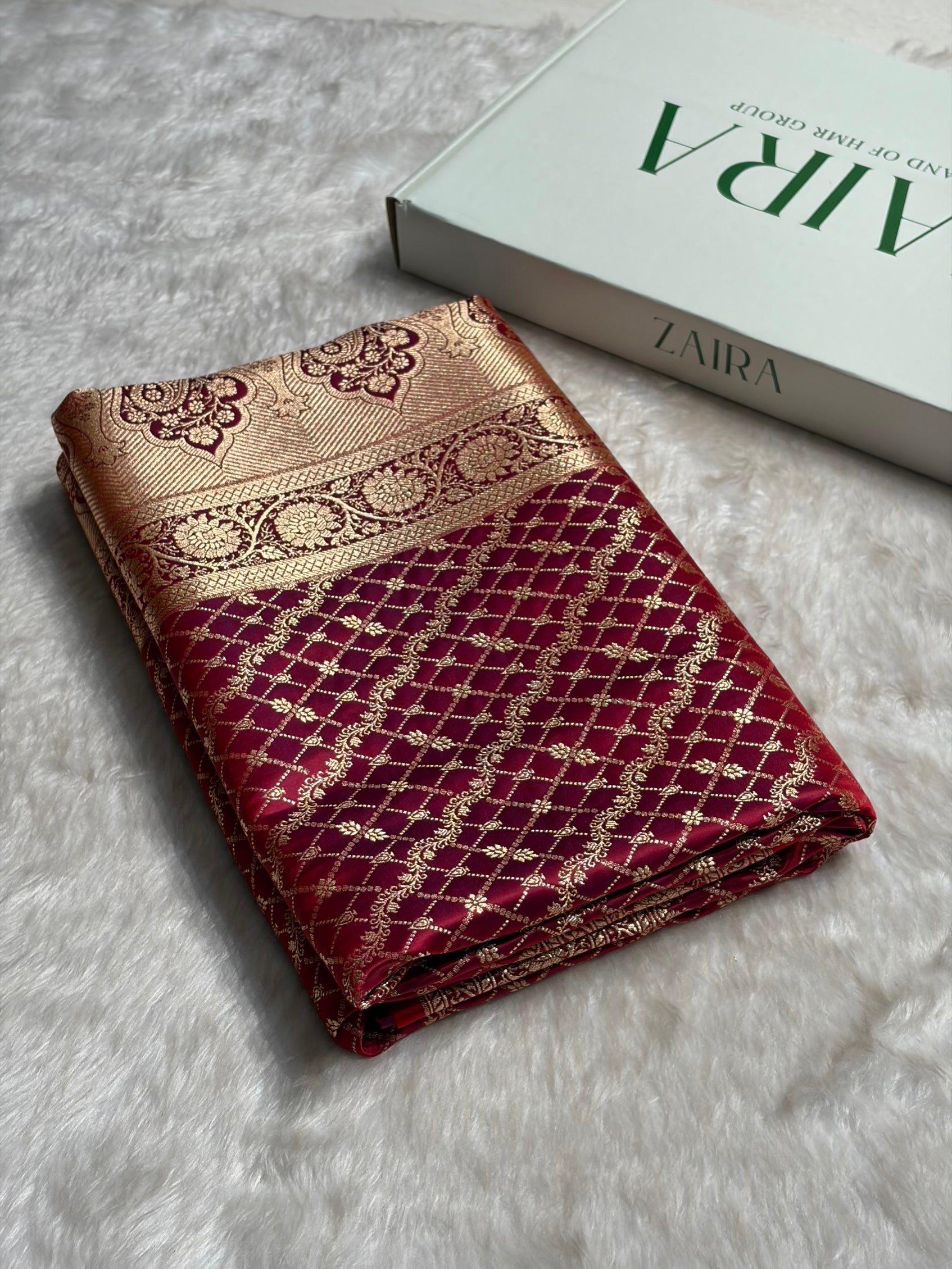 Magnetic Red Banarasi Brocade Soft Katan Silk Saree SKB-01
