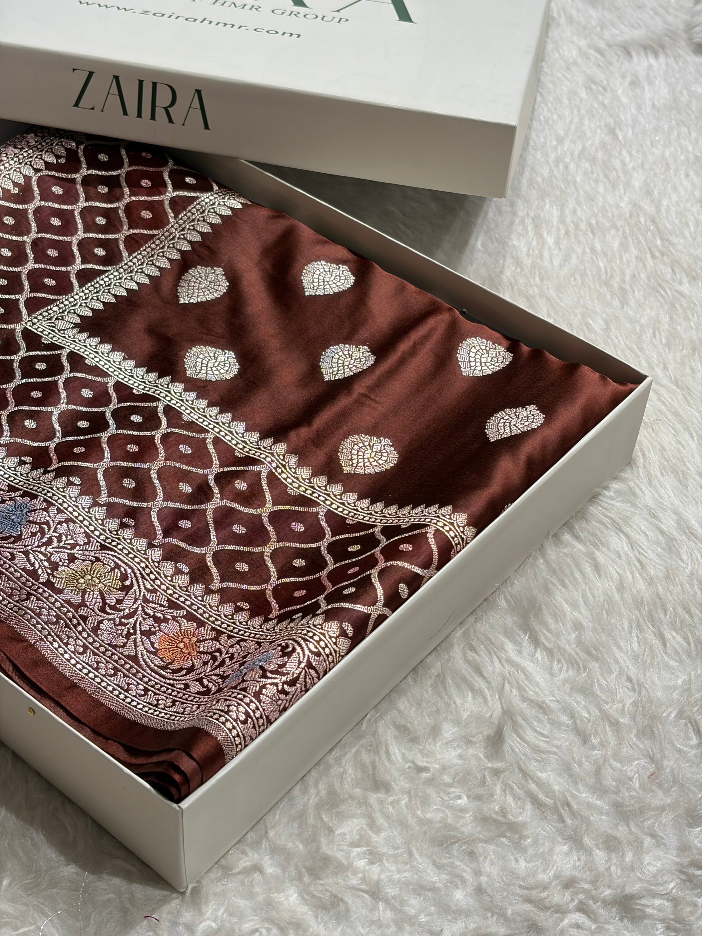 Chocolate Shades Minakari Floral Border Booti Mashru Silk Saree