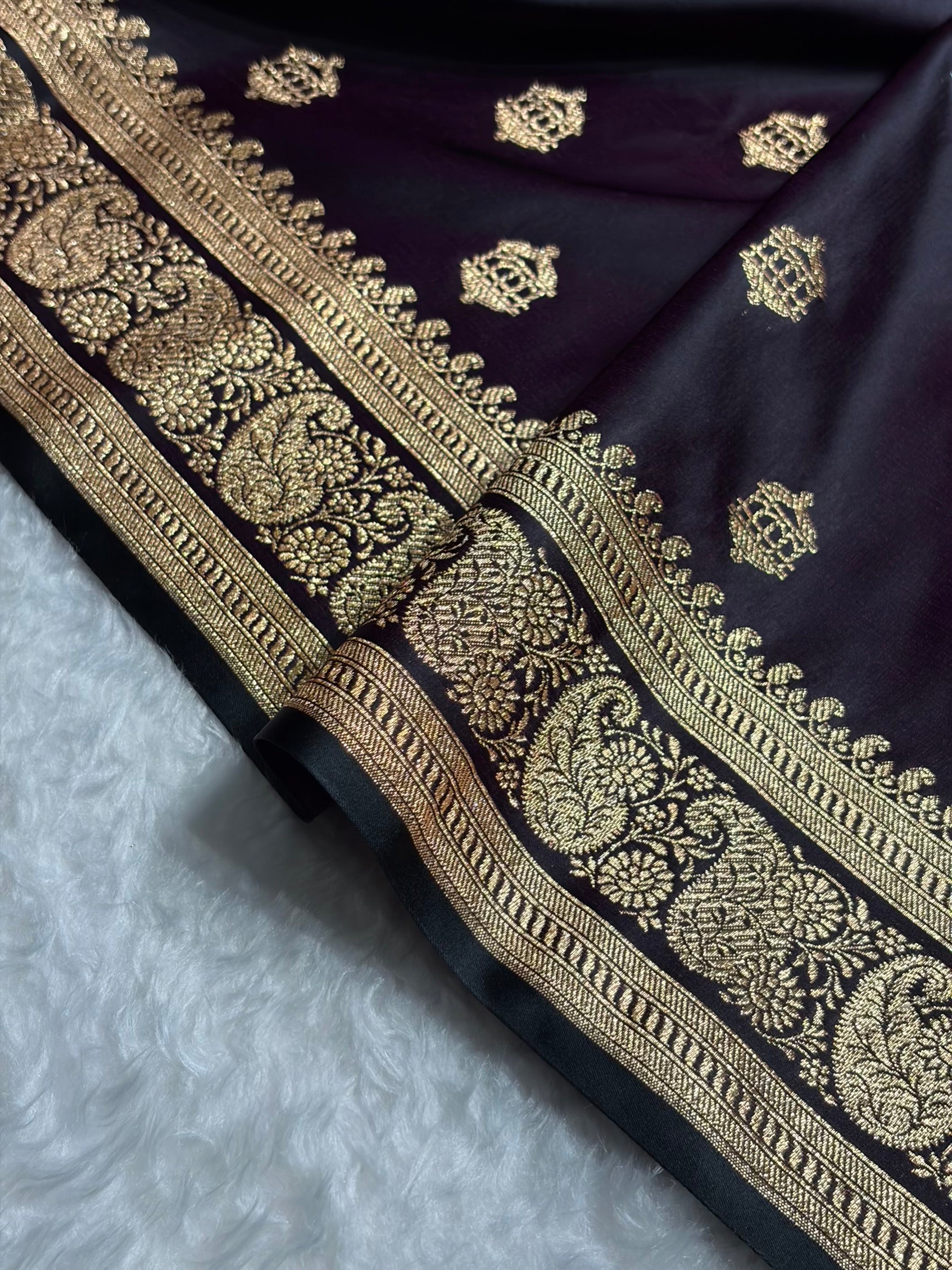 Banarasi Satin Katan Saree Booti Pattern in Dark Wine Shades SK137