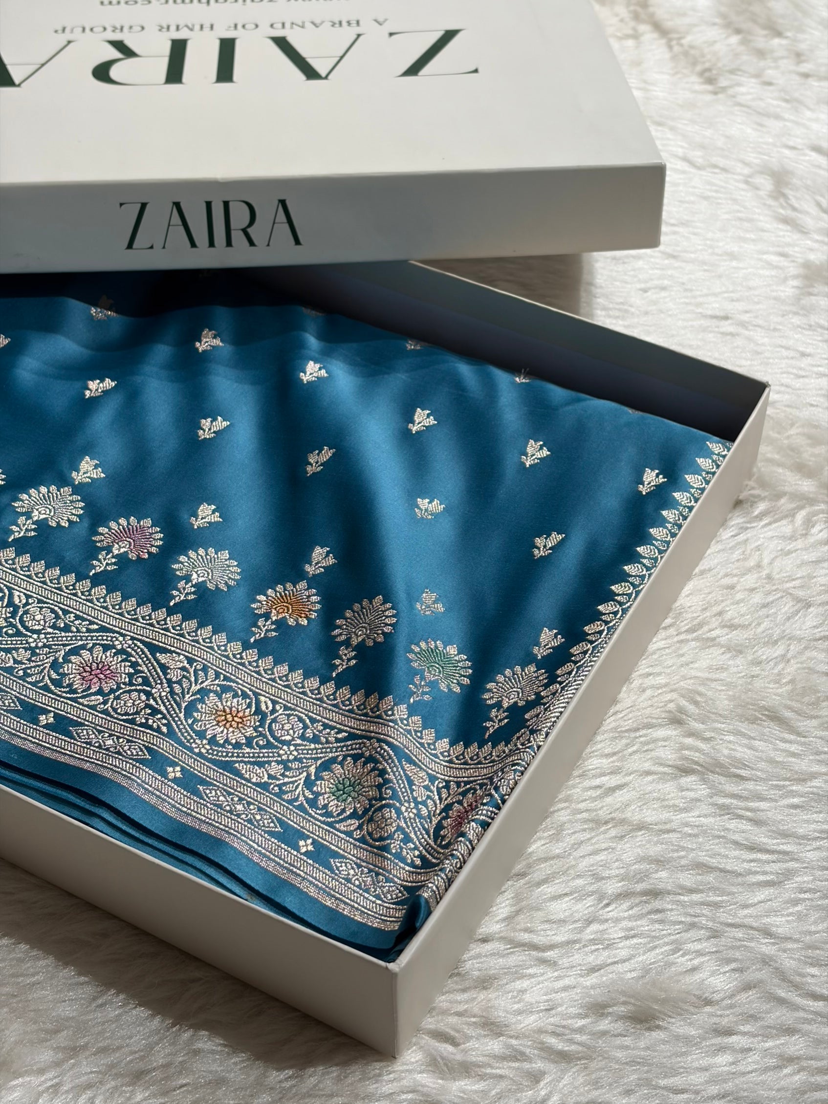 Banarasi Firozi Shades Minakari Booti Mashru Silk Saree MCS72
