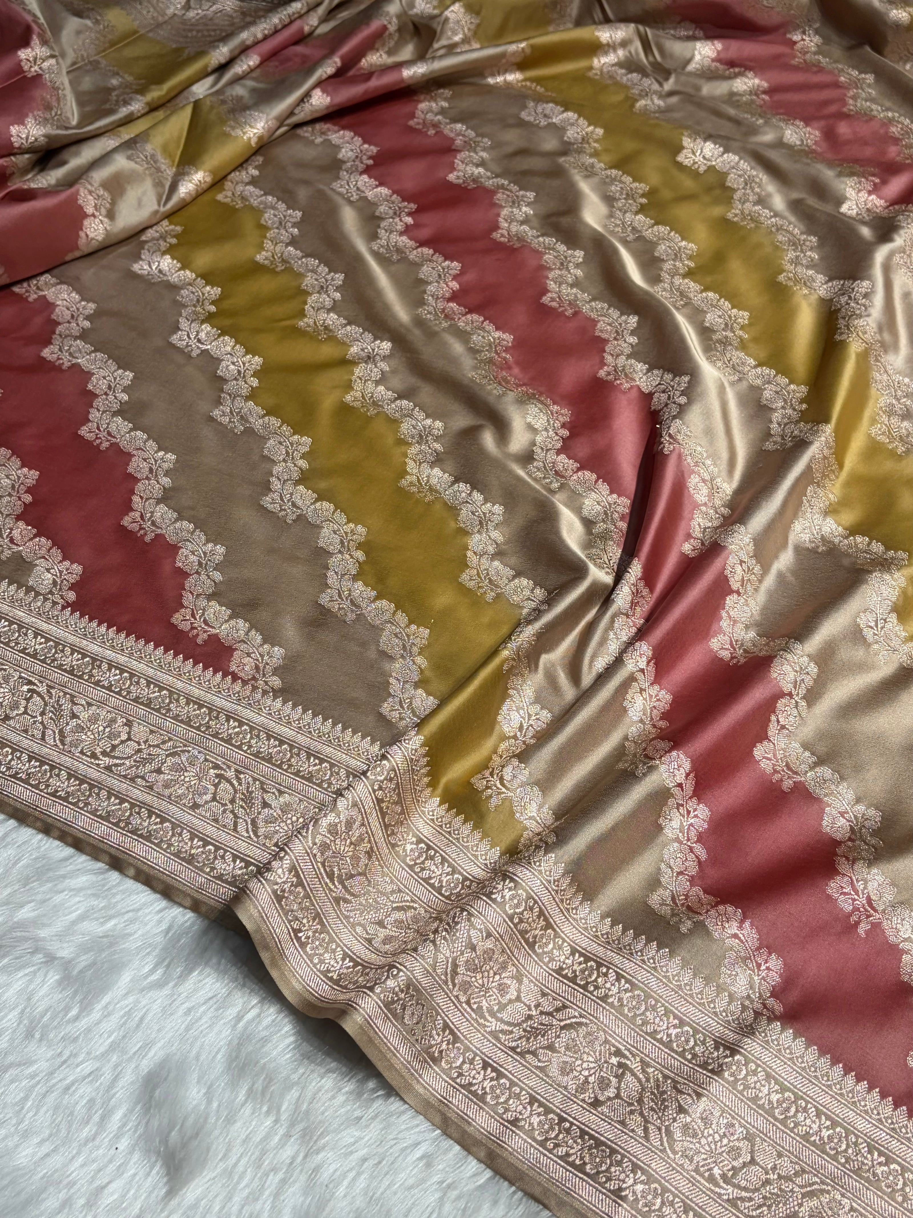 Light Beige Cross Rangkat Mashru Silk Saree With Cross Pattern MS02