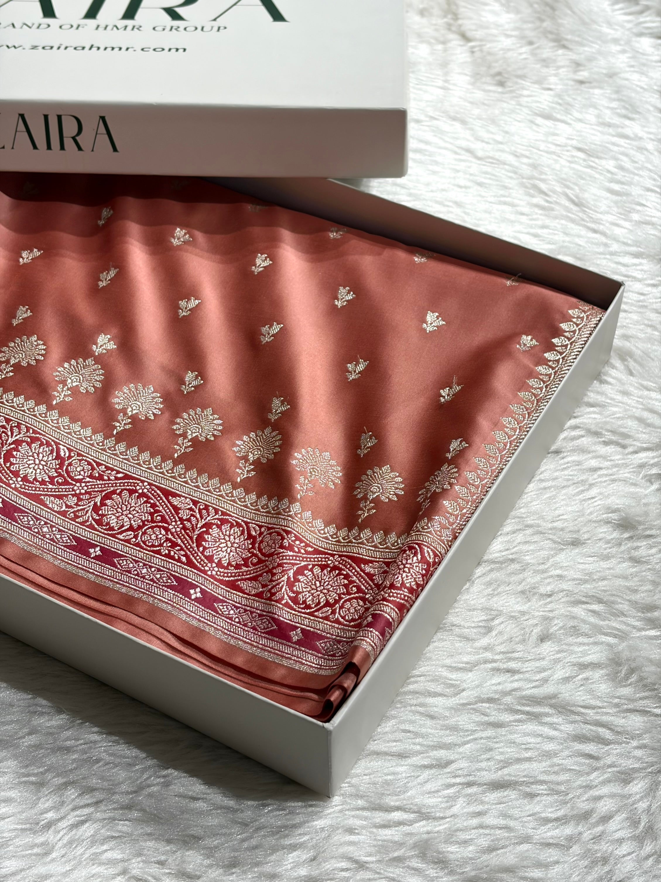 Banarasi Peach Shades Minakari Booti Mashru Silk Saree MCS72