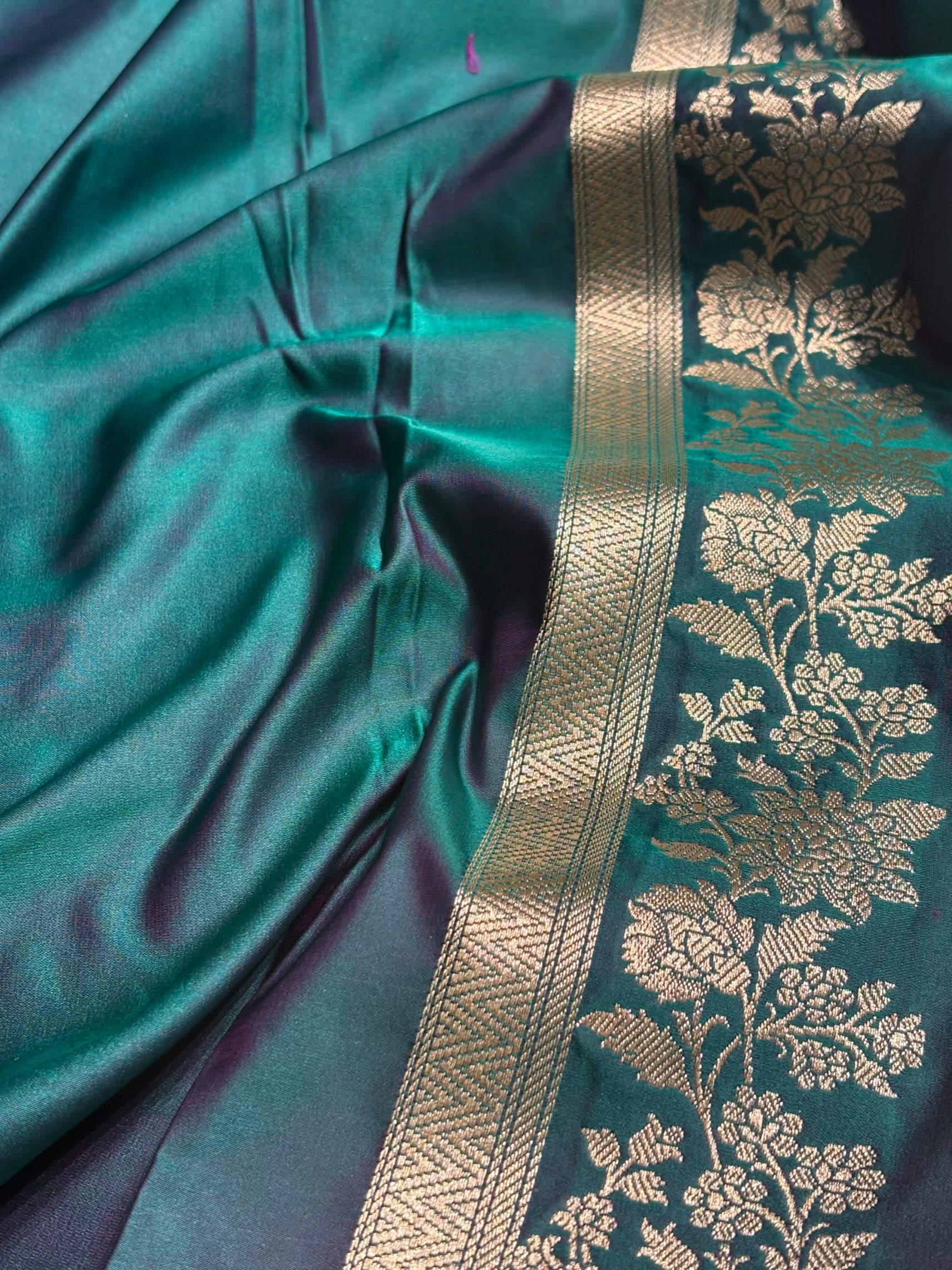 Peacock Shades Floral Boota Mashru Silk Saree MSM-58