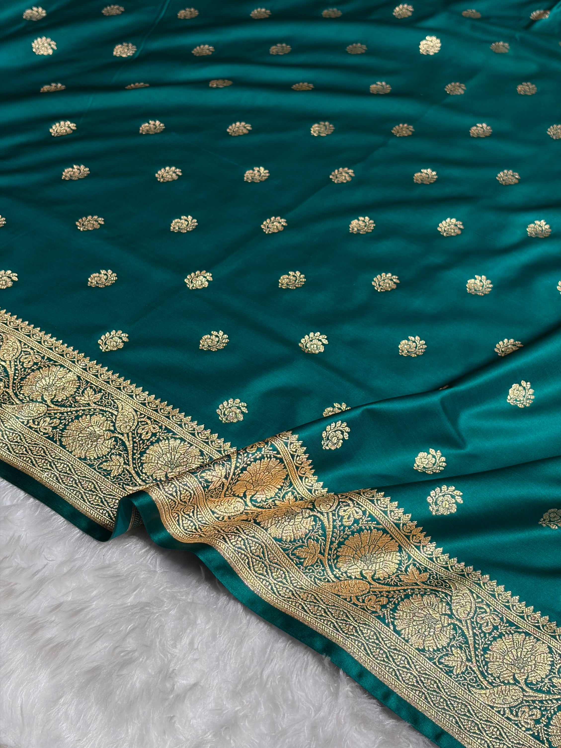 Banarasi Rama Shades Floral Boota Pattern Satin Katan Silk Saree SK72