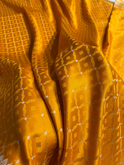 Mustard Shades Tanchoi Motif Mashru Silk Saree MST-14