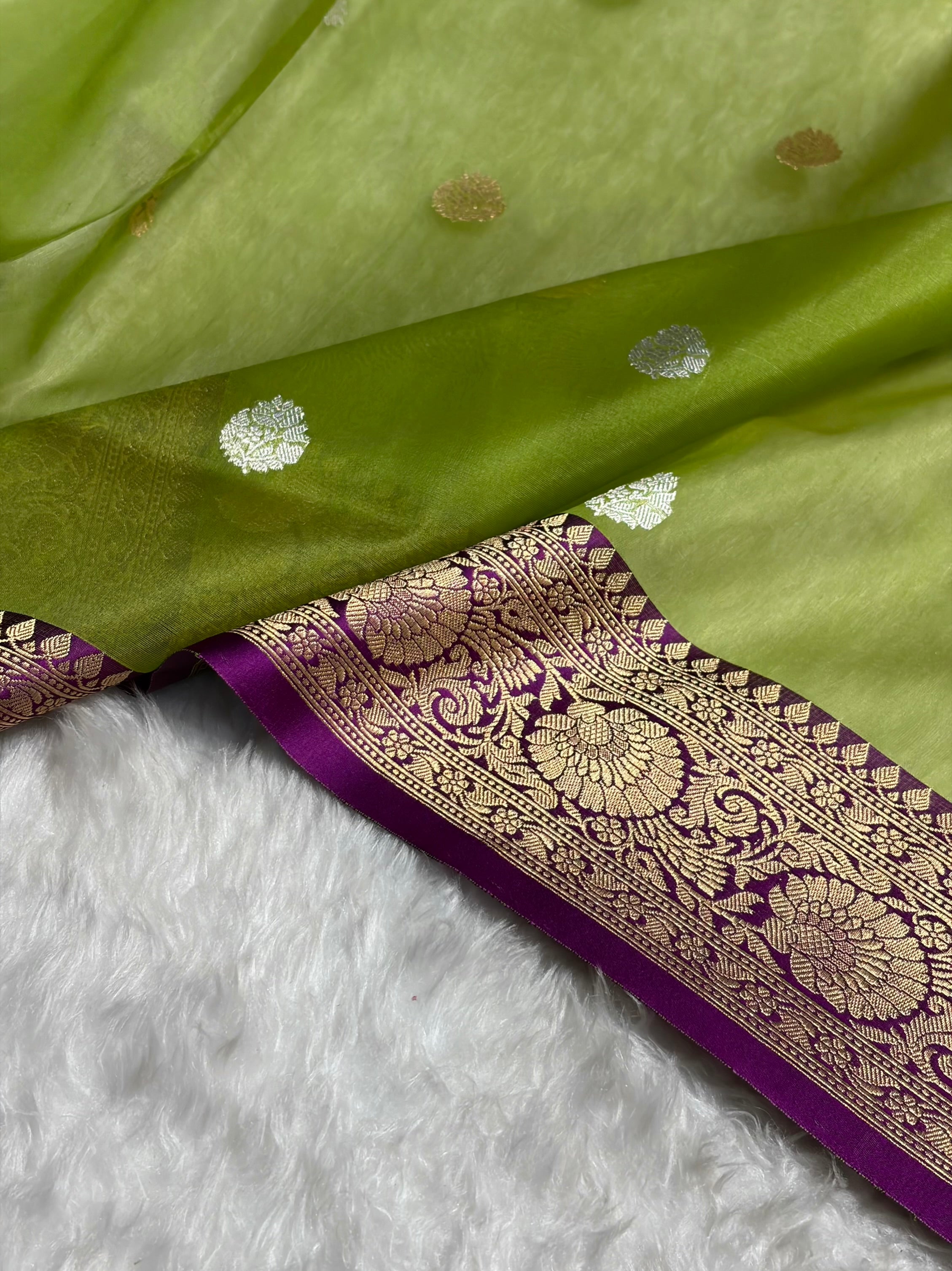 Contrast Pure Banarasi Organza Light Green With Wine Floral Banarasi Silk Saree PO-11
