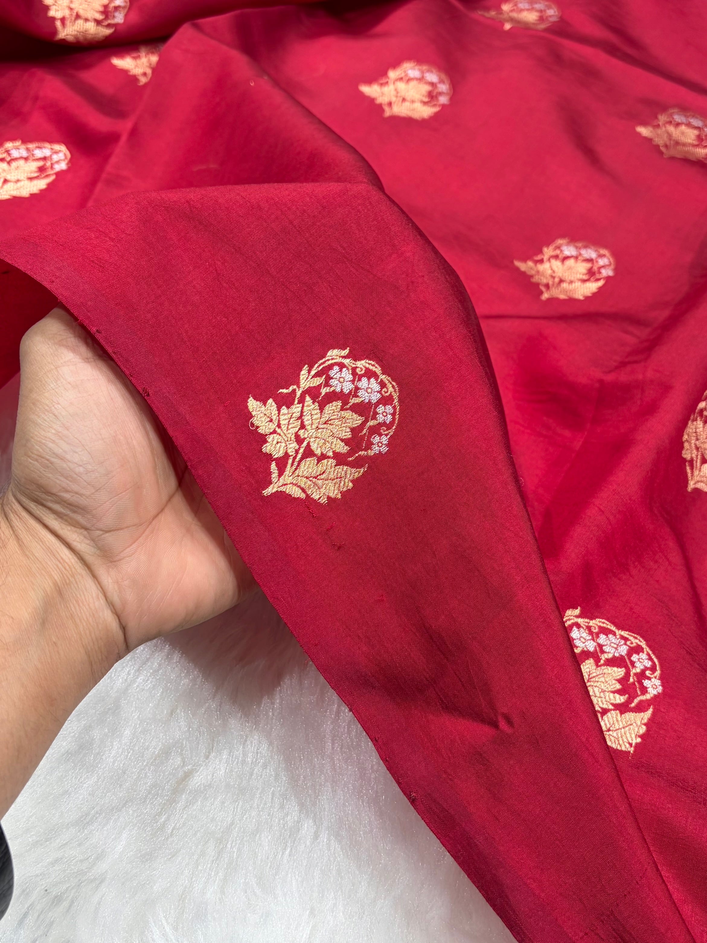 Banarasi Maroon Shades Minakari Boota Handwoven Pure Paper Silk Saree RM-92