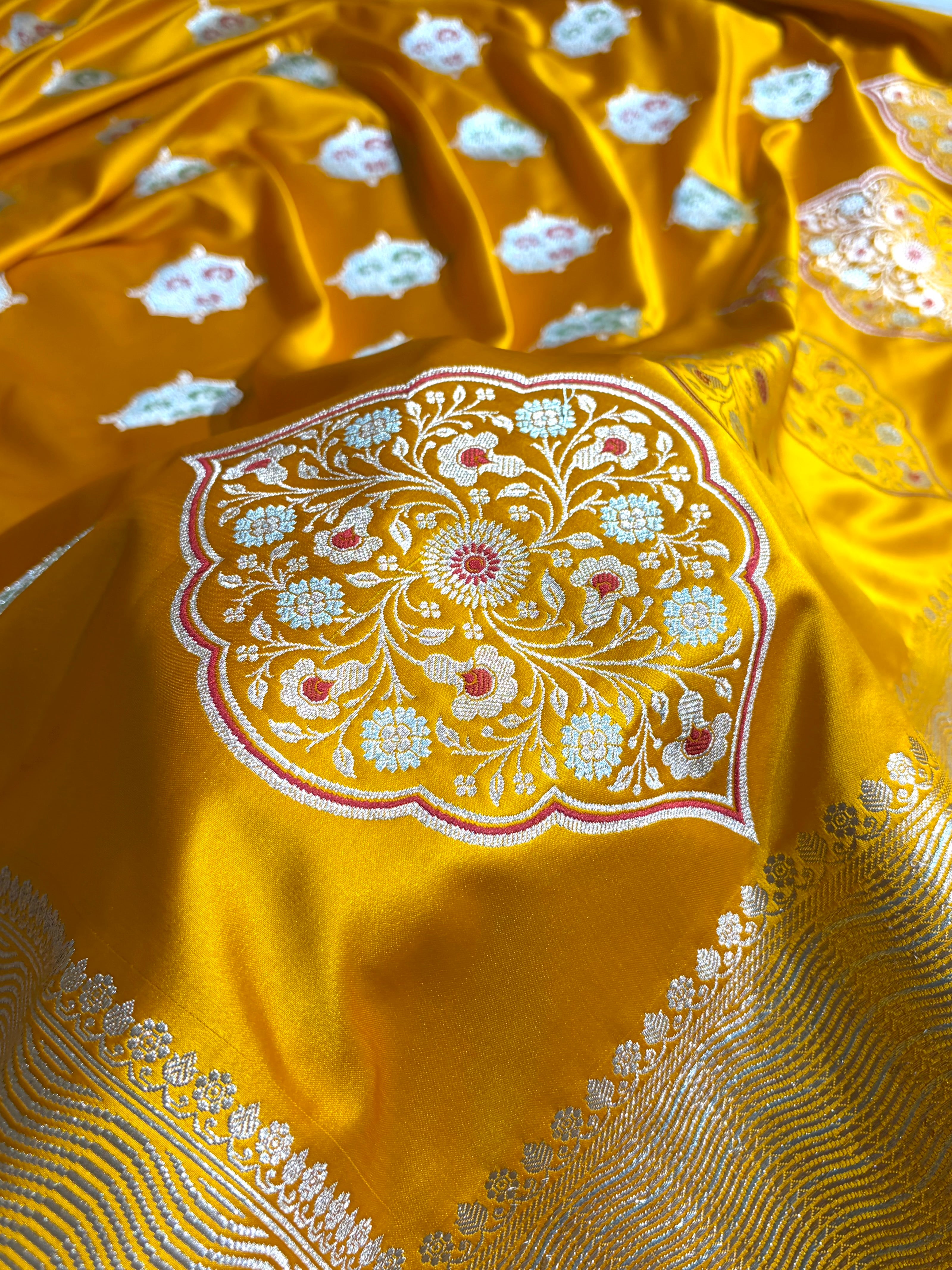 Premium Banarasi Satin Katan Saree Minakari Booti Pattern in Mustard Gold Shades SK138