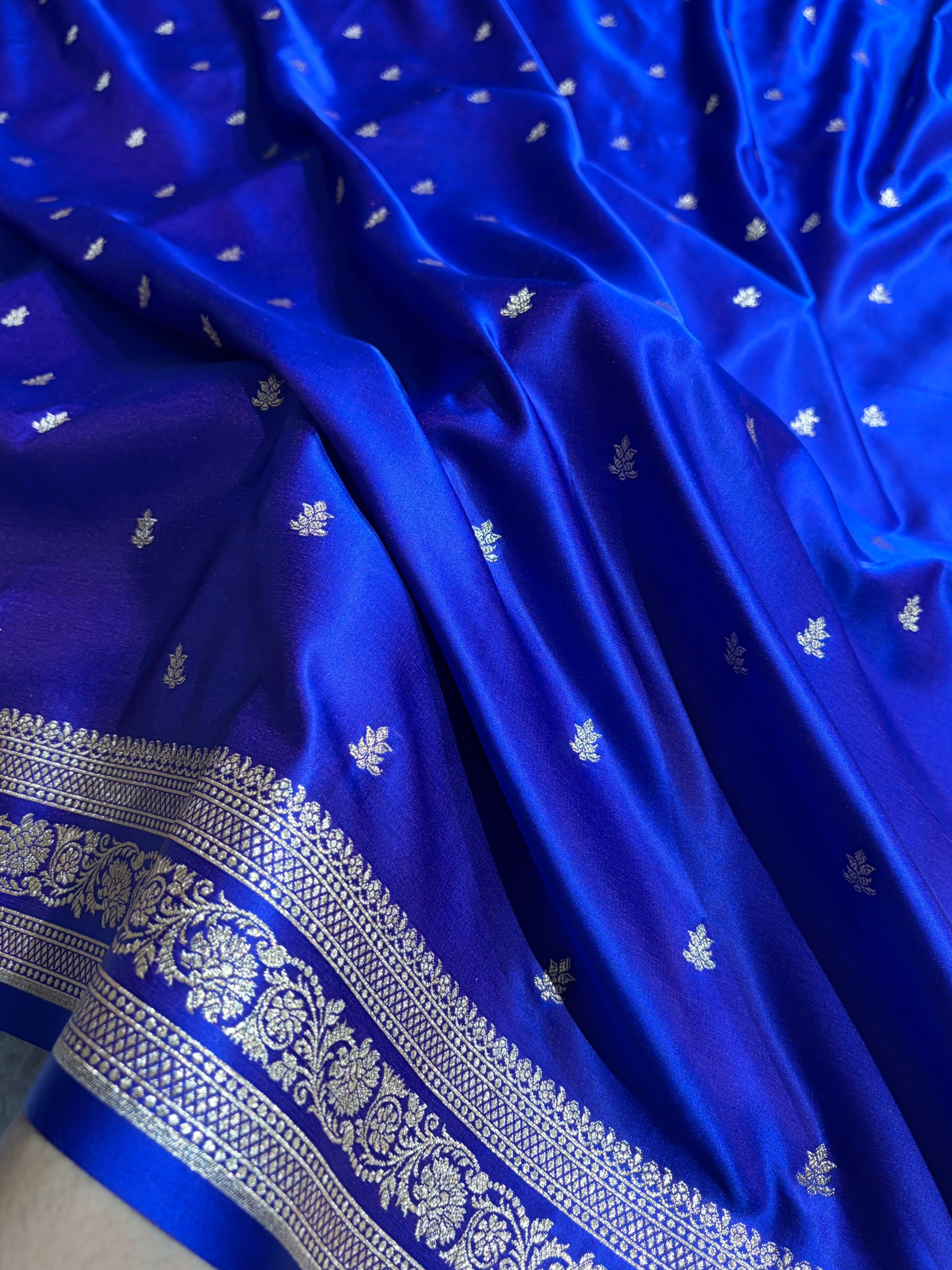 Banarasi Satin Katan Saree With Jaal Pattern in Royal Blue Shades SK125