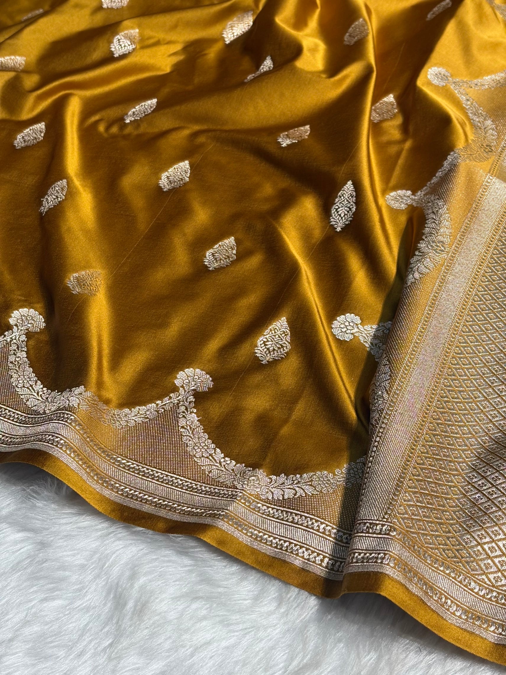 Mustard Scallop Mashru Silk Saree