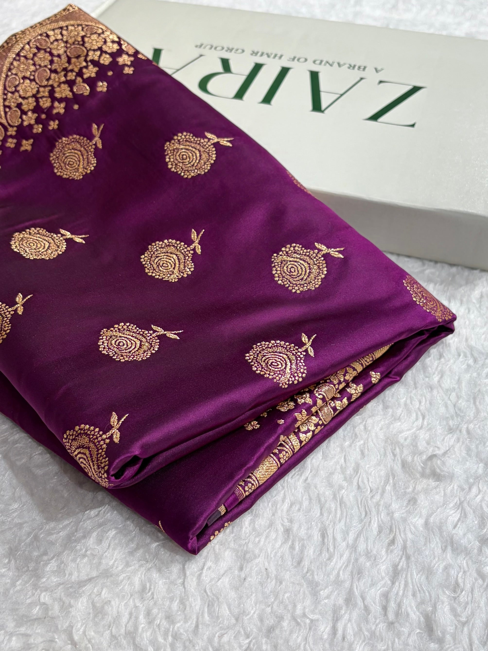 Banarasi Satin Katan Saree With Boota in Wine Shades SK111