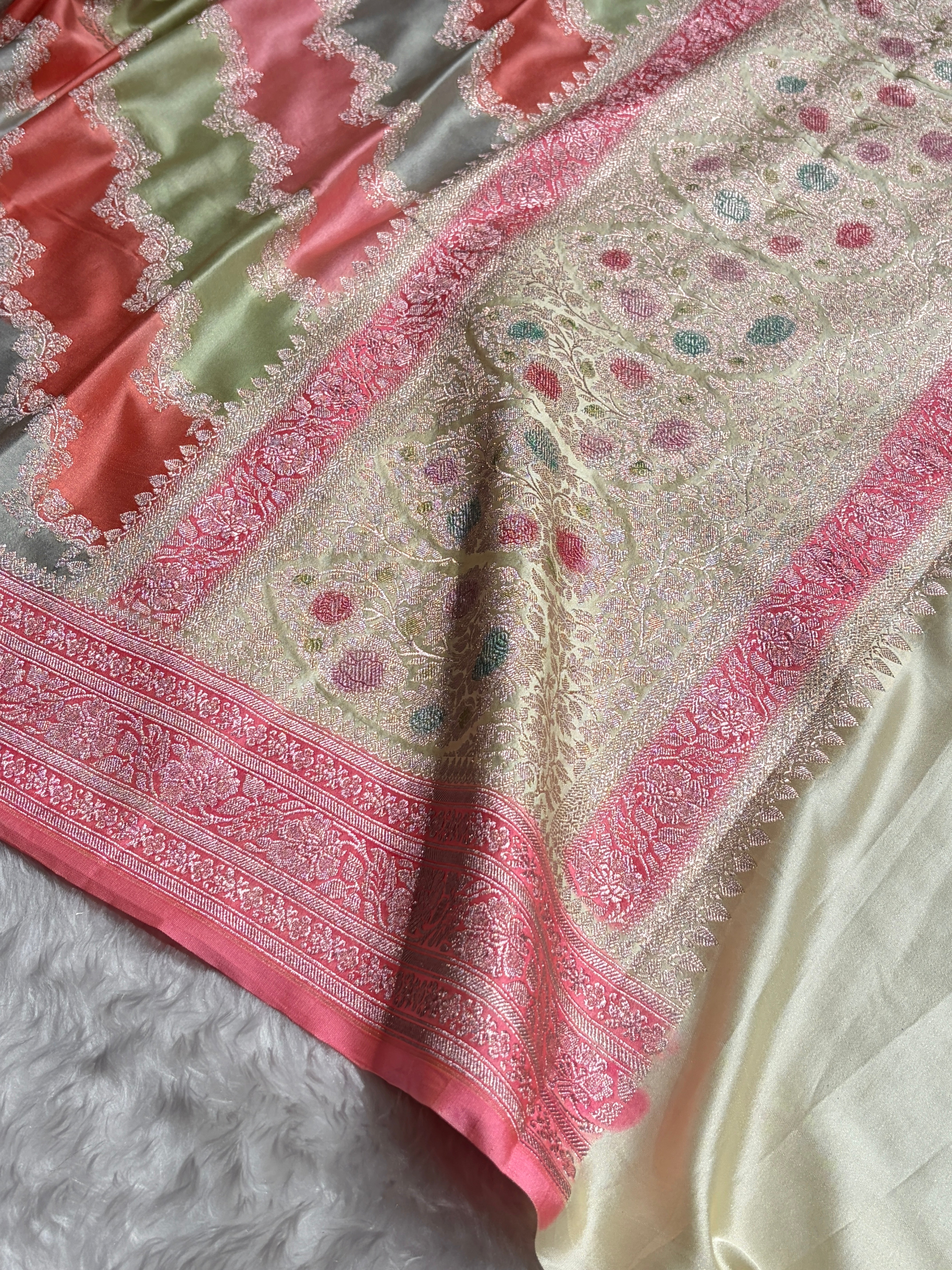 Multi Shade With Cross Rangkat Mashru Silk Saree
