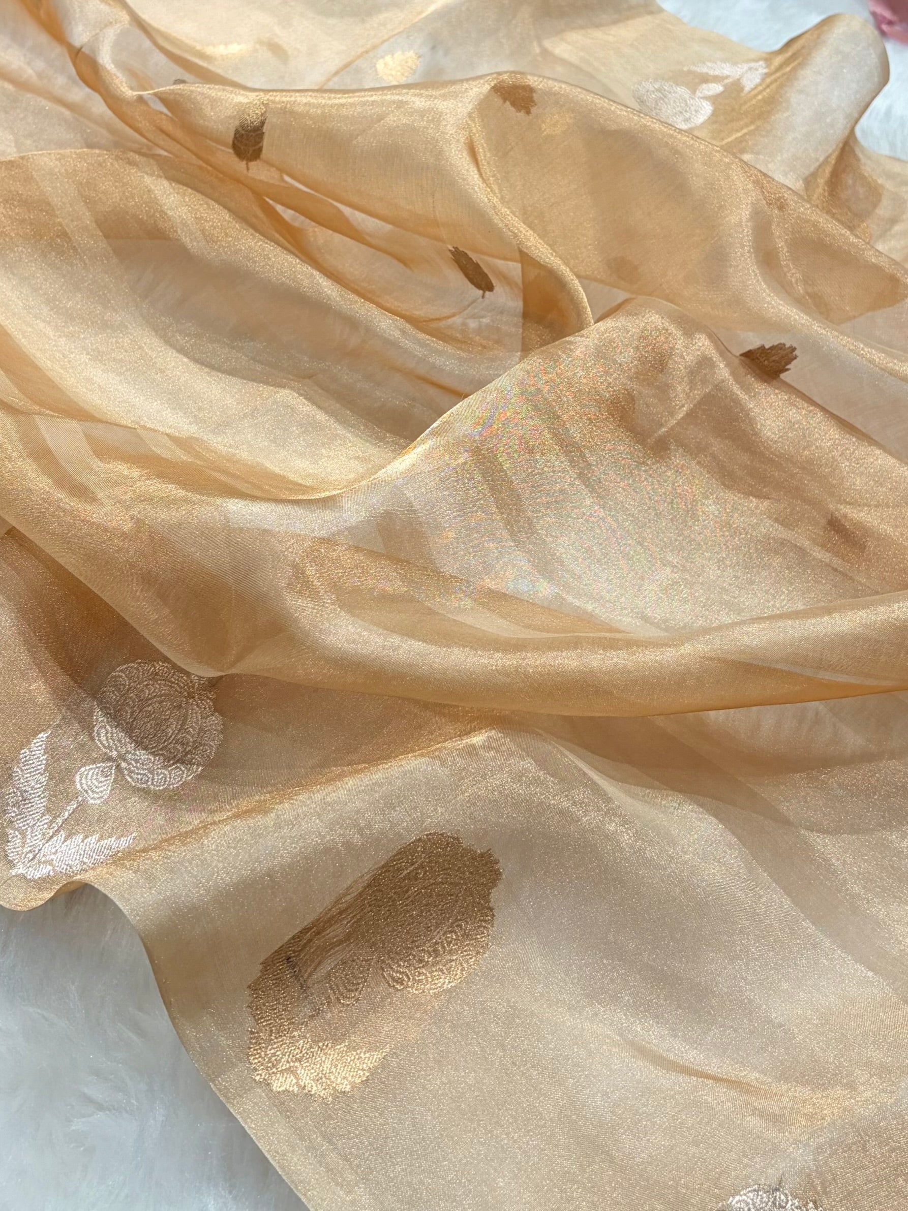 Tusser Bananasi Floral Shades Pure Tissue Silk Saree PT-51