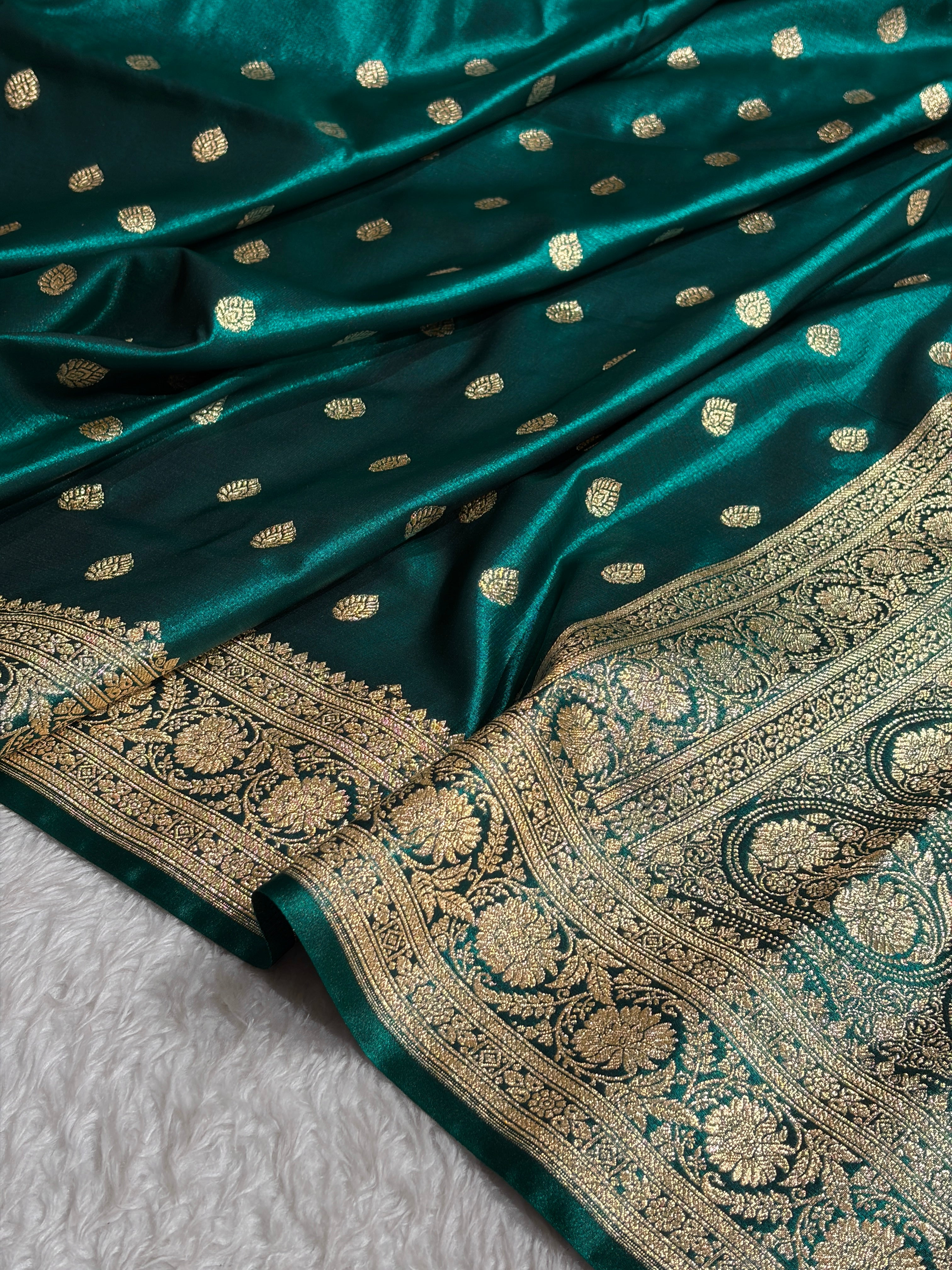 Dark Rama Shades Boota Pattern Banarasi Satin Silk Saree SS45