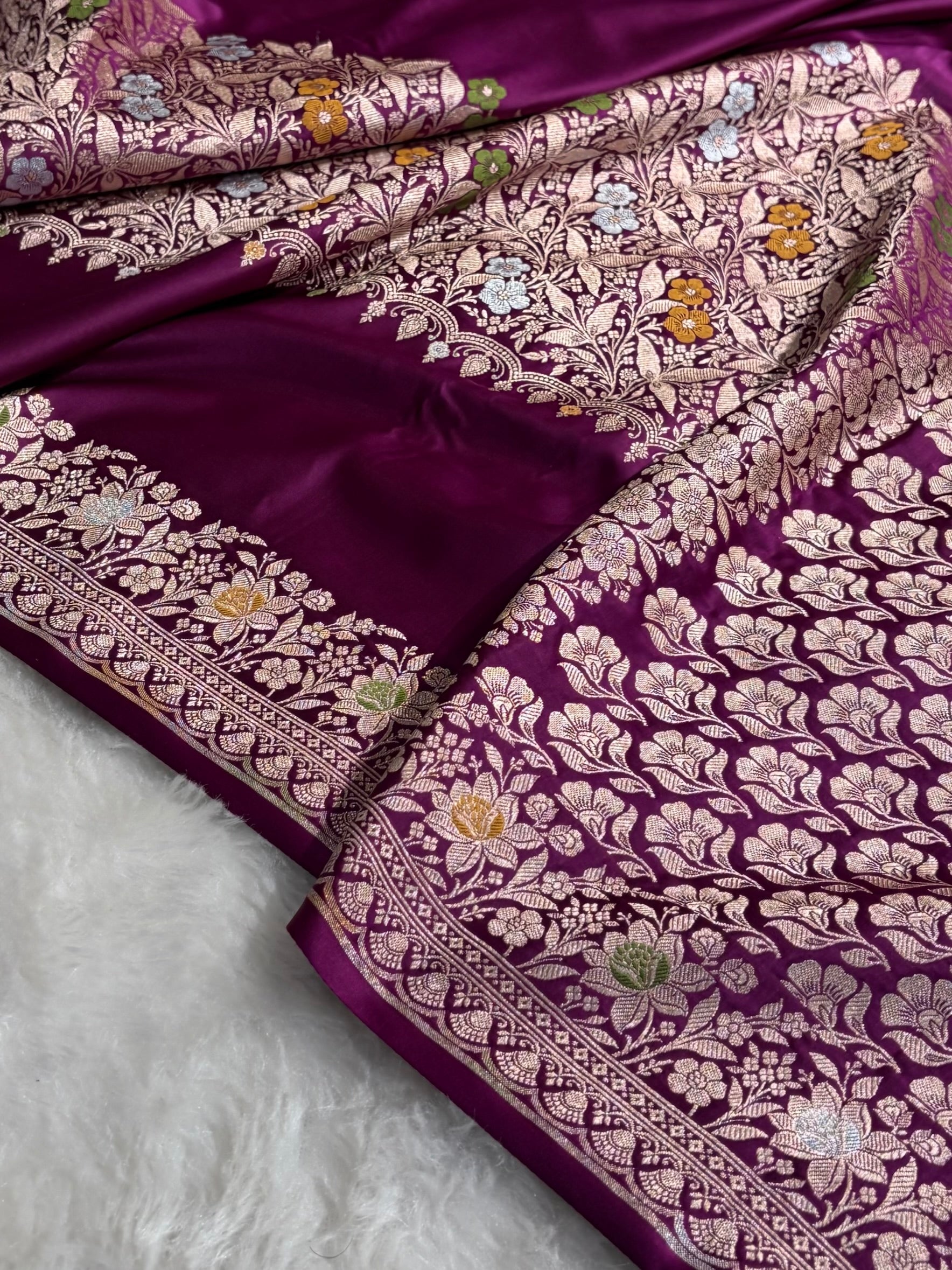 Wine Shades Banarasi Minakari Boota Skirt Pattern Floral Mashru Silk Saree MSM-116