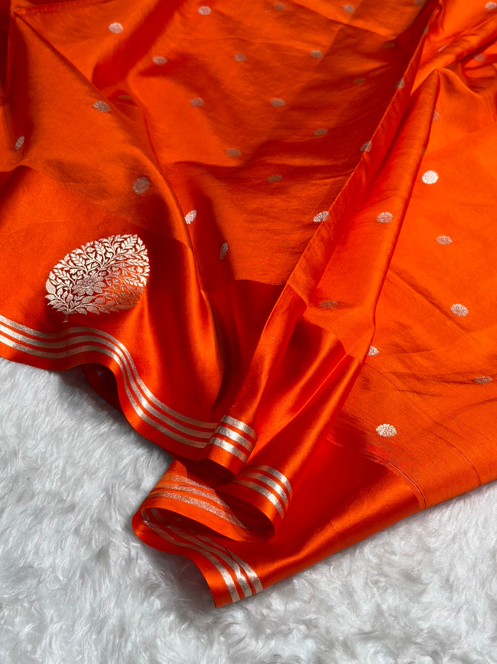 Orange Shades Handwoven Pure Paper Katan Silk RM-64