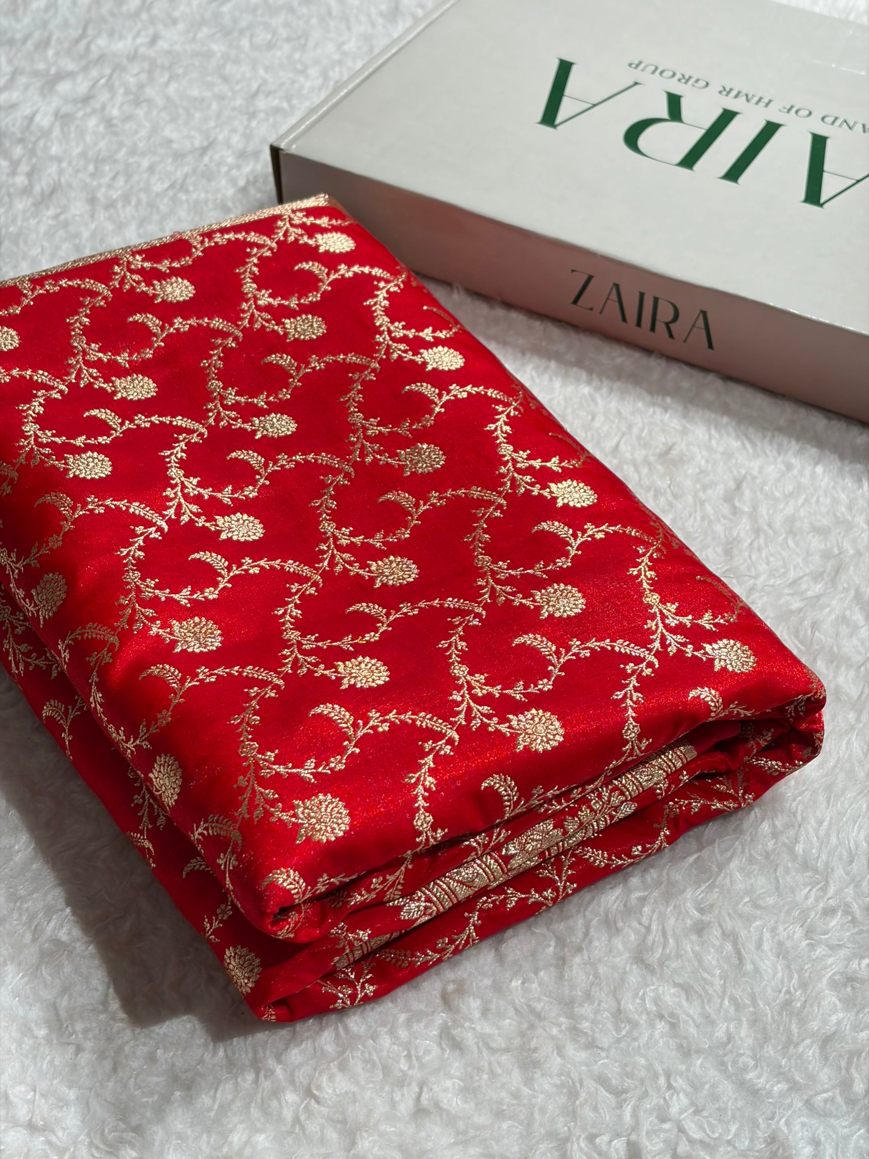 Red Shades Jaal Pattern Banarasi Satin Silk Saree SS43