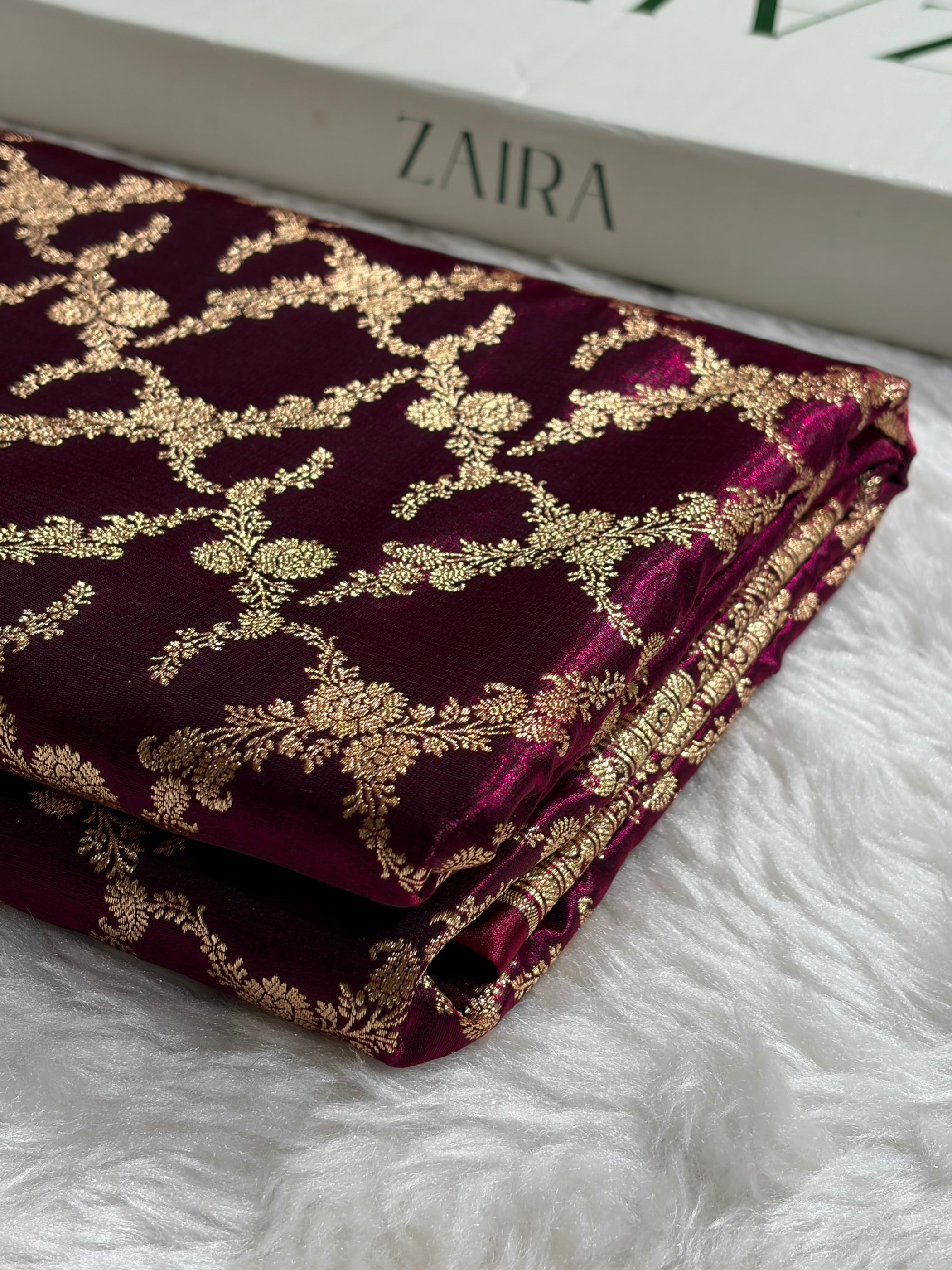 Wine Shades Cross Pattern Banarasi Satin Silk Saree SS40